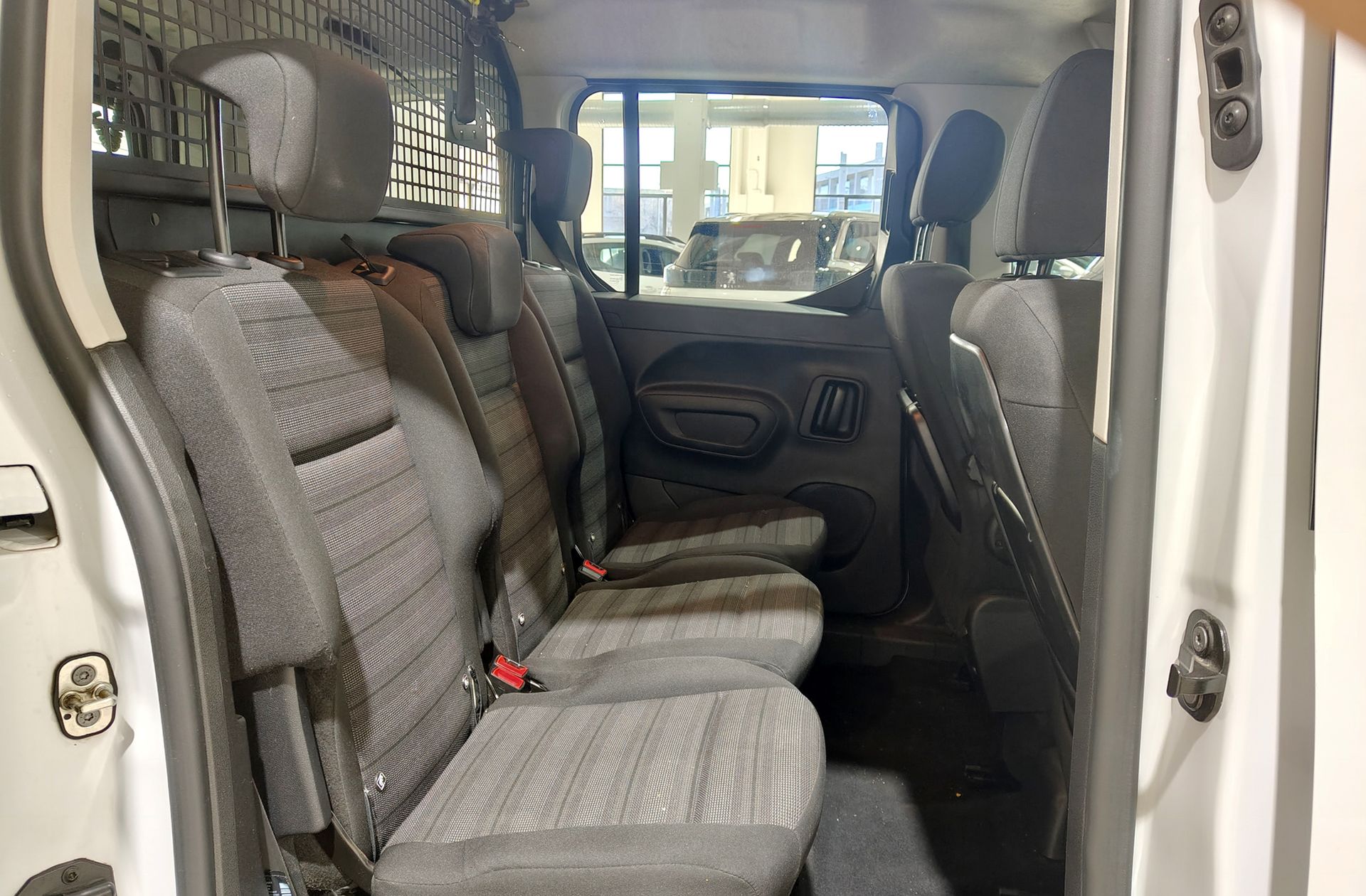 Opel Combo 1.5 TD Business Edition Plus L1 - foto 16