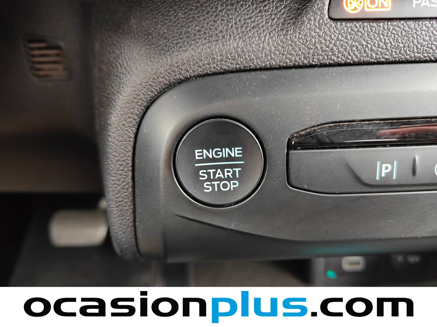 Acabados Ford Focus Ford Focus 1.0 Ecoboost MHEV ST-Line Auto (155 CV)