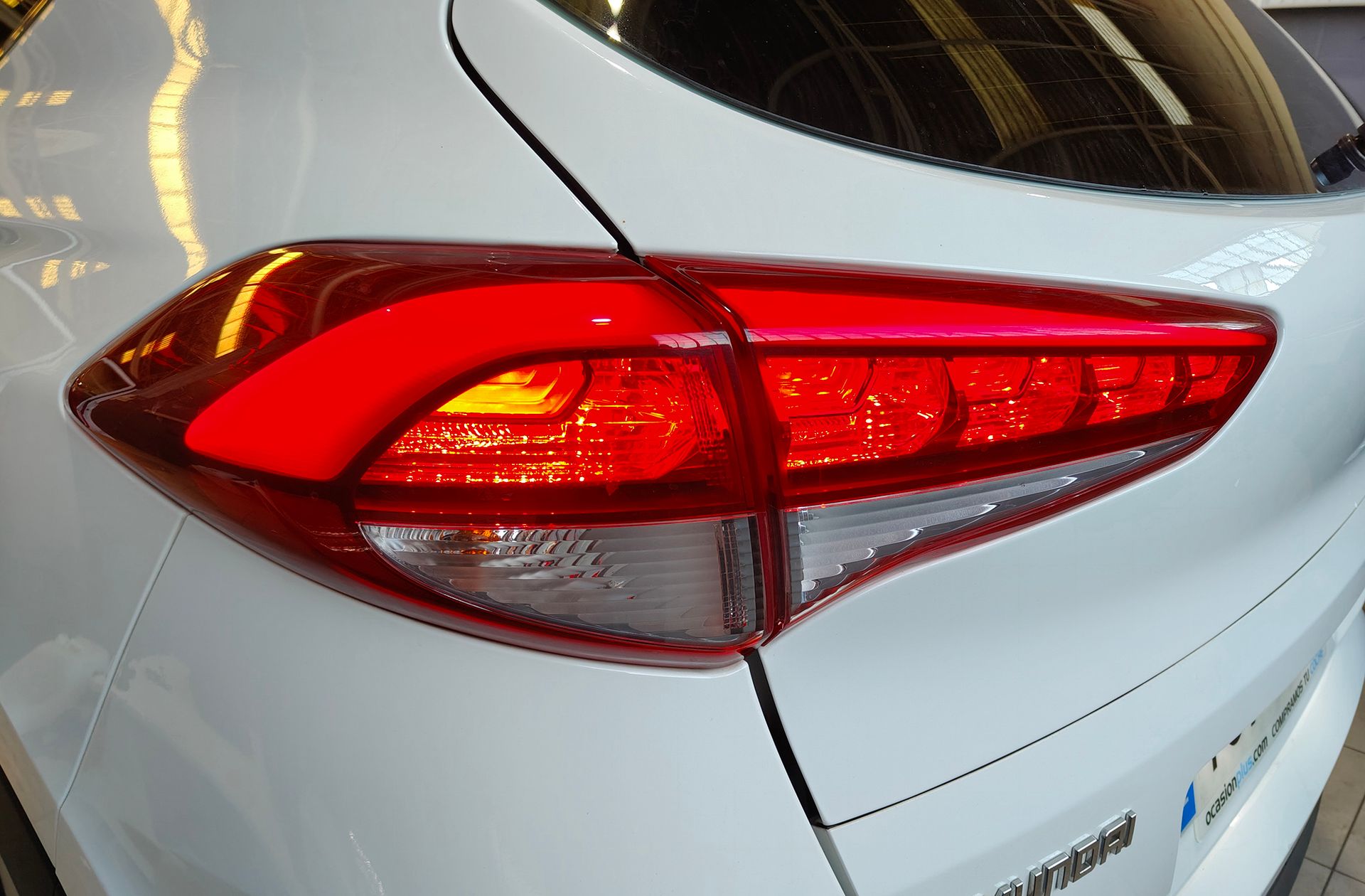 Hyundai Tucson 1.7 CRDi BD Style DCT 4x2 - foto 17