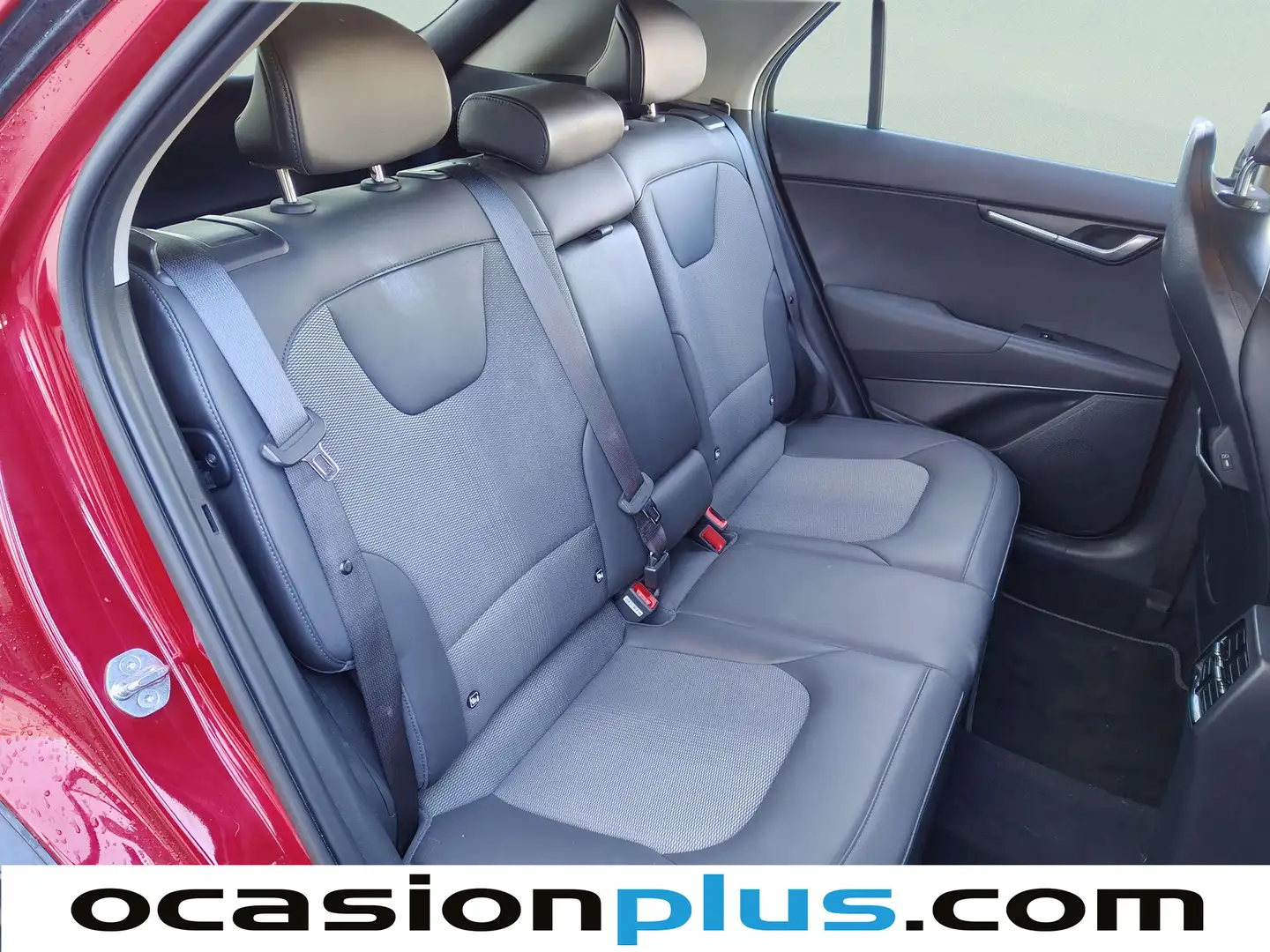 Foto KIA Niro Kia Niro 1.6 GDi HEV Drive (141 CV)