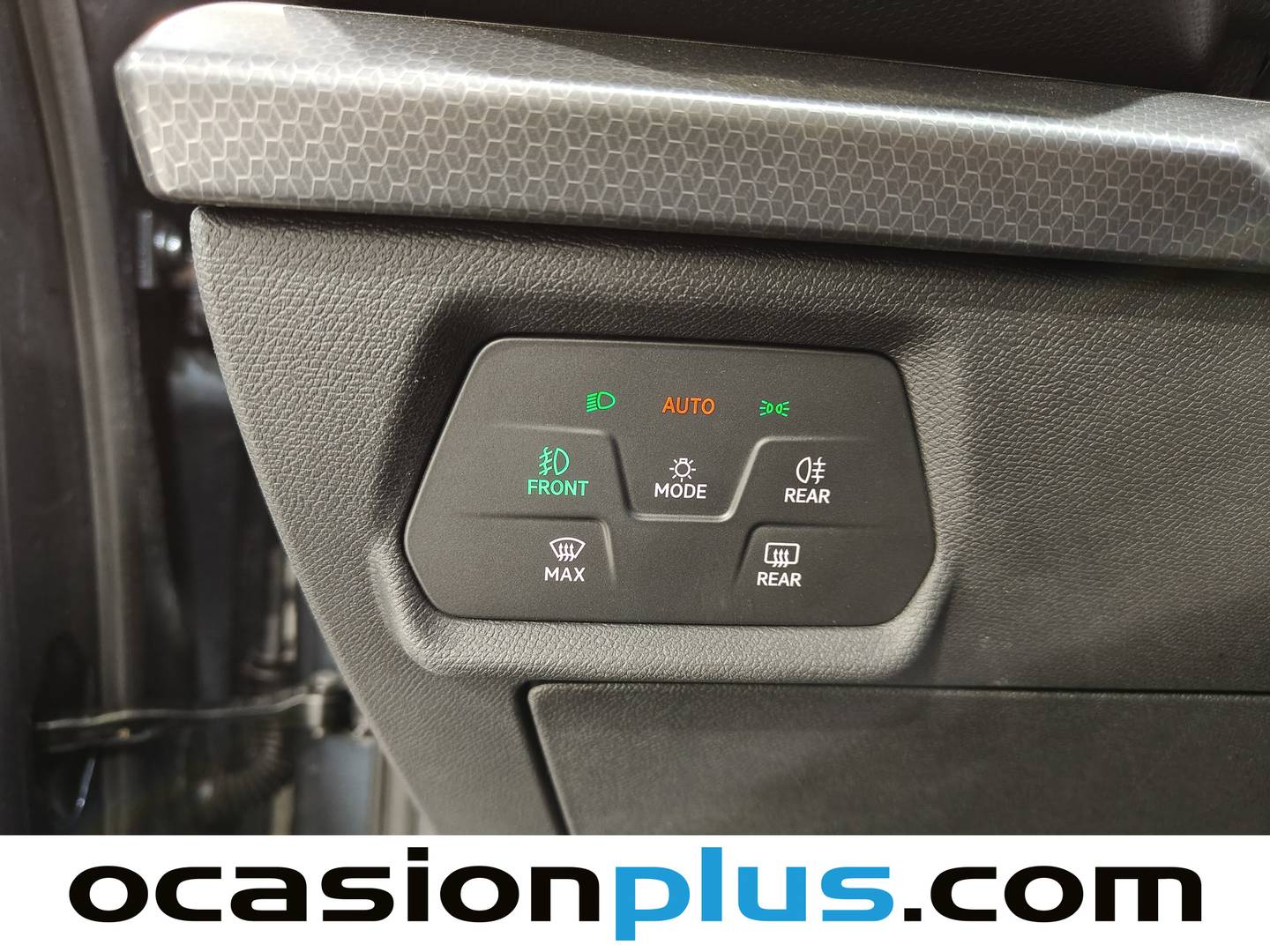 Foto Seat León SEAT León ST 1.5 TSI Style 25 Aniversario (115 CV)