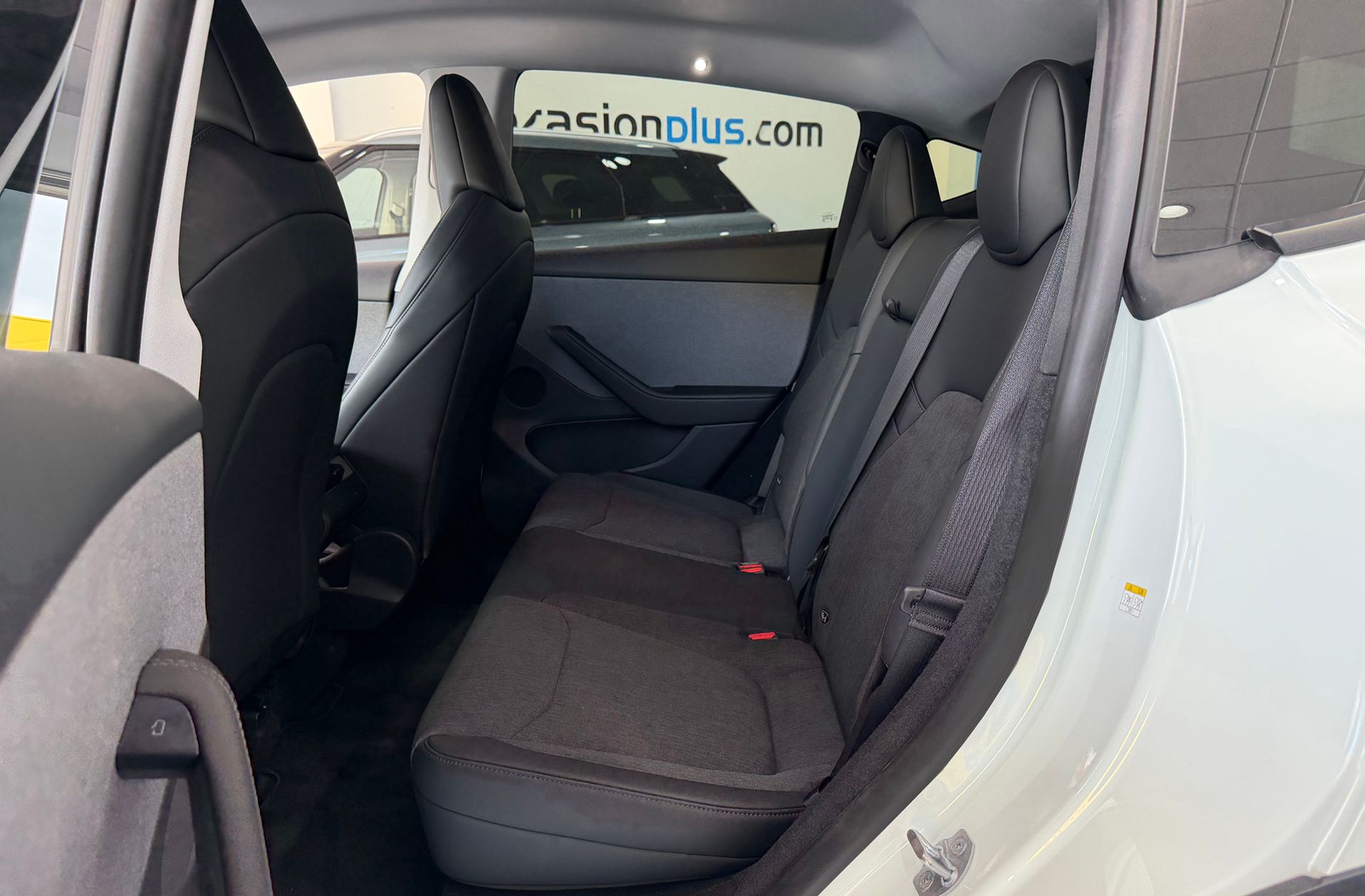 Tesla Model Y Tracción Trasera - foto 11