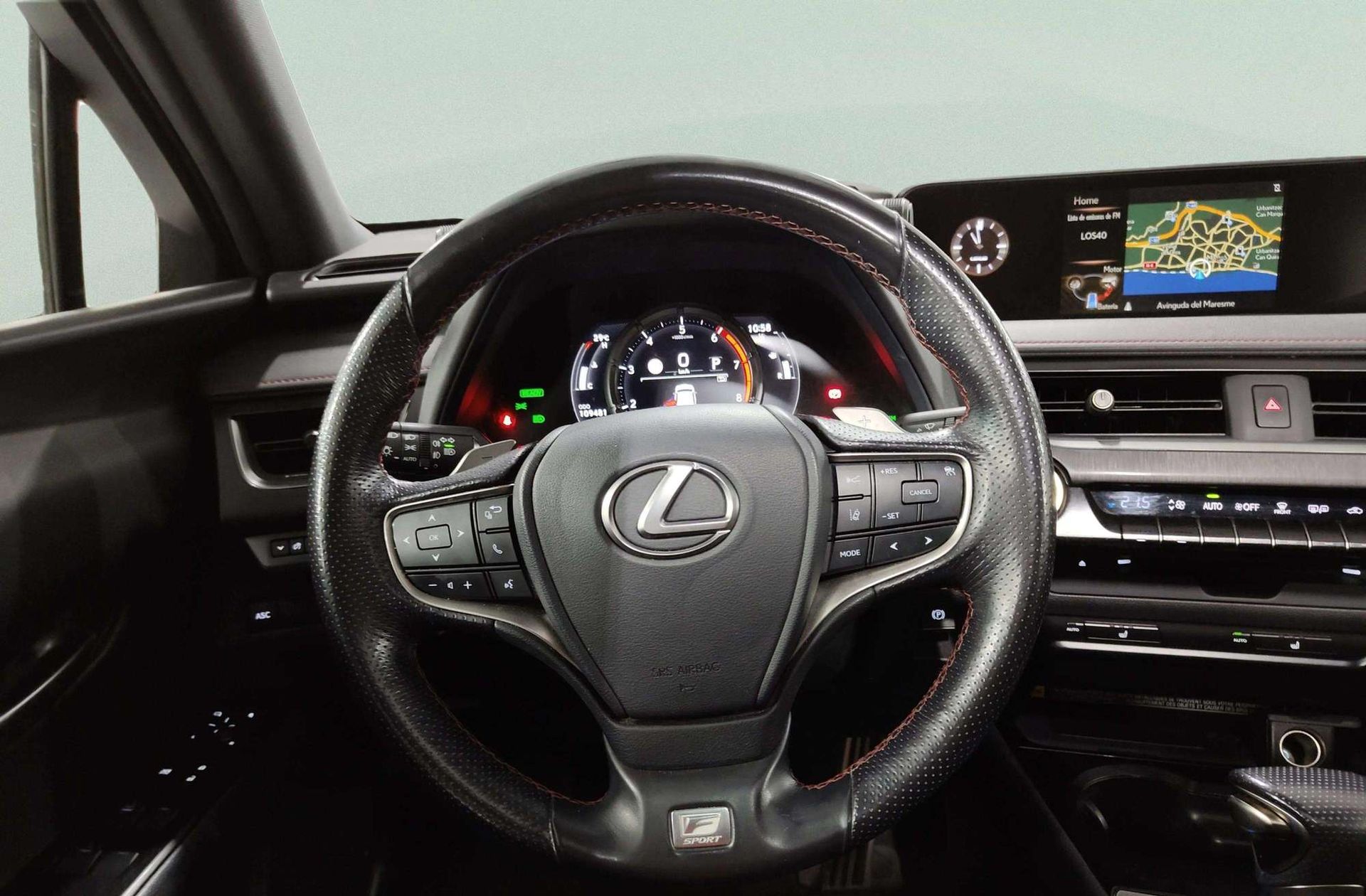 Lexus UX 250h F Sport - foto 32