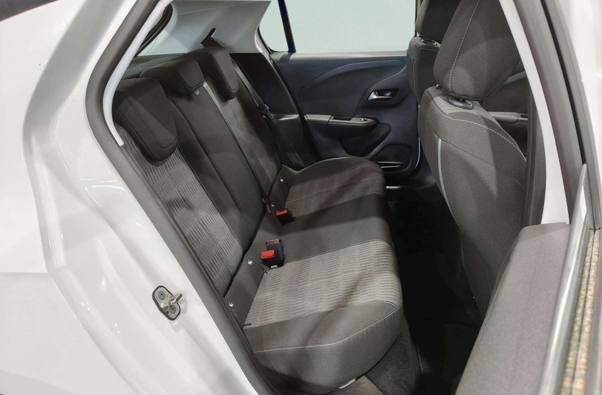 Opel Corsa 1.2 XEL Edition - foto 15