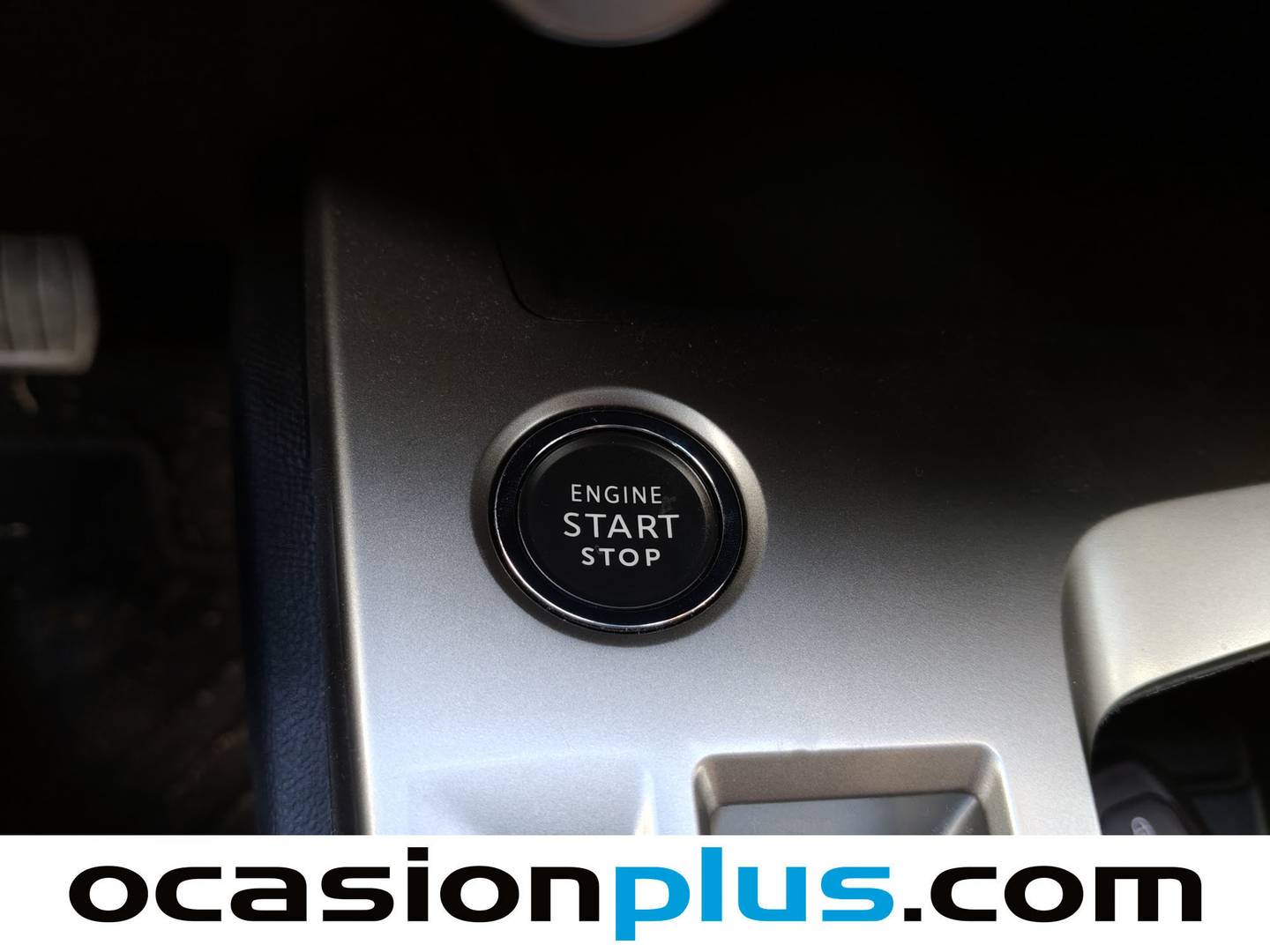 Peugeot 408 Peugeot 408 Allure Hybrid eDCS6 (136 CV) automático