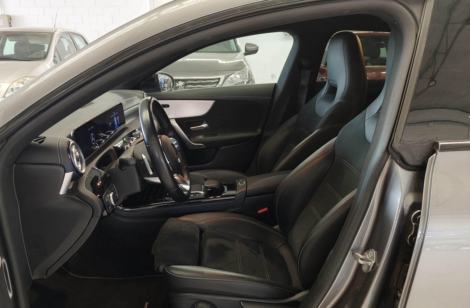 Mercedes-Benz CLA Shooting Brake Shooting Brake 200 d Pack AMG - foto 12