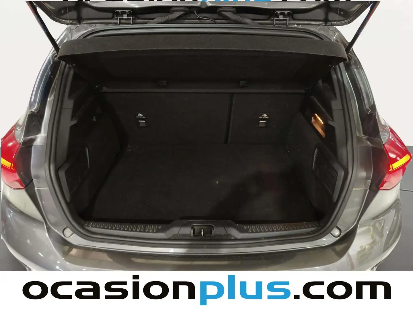 Foto Ford Focus Ford Focus 1.5 Ecoblue ST-Line Auto (120 CV)