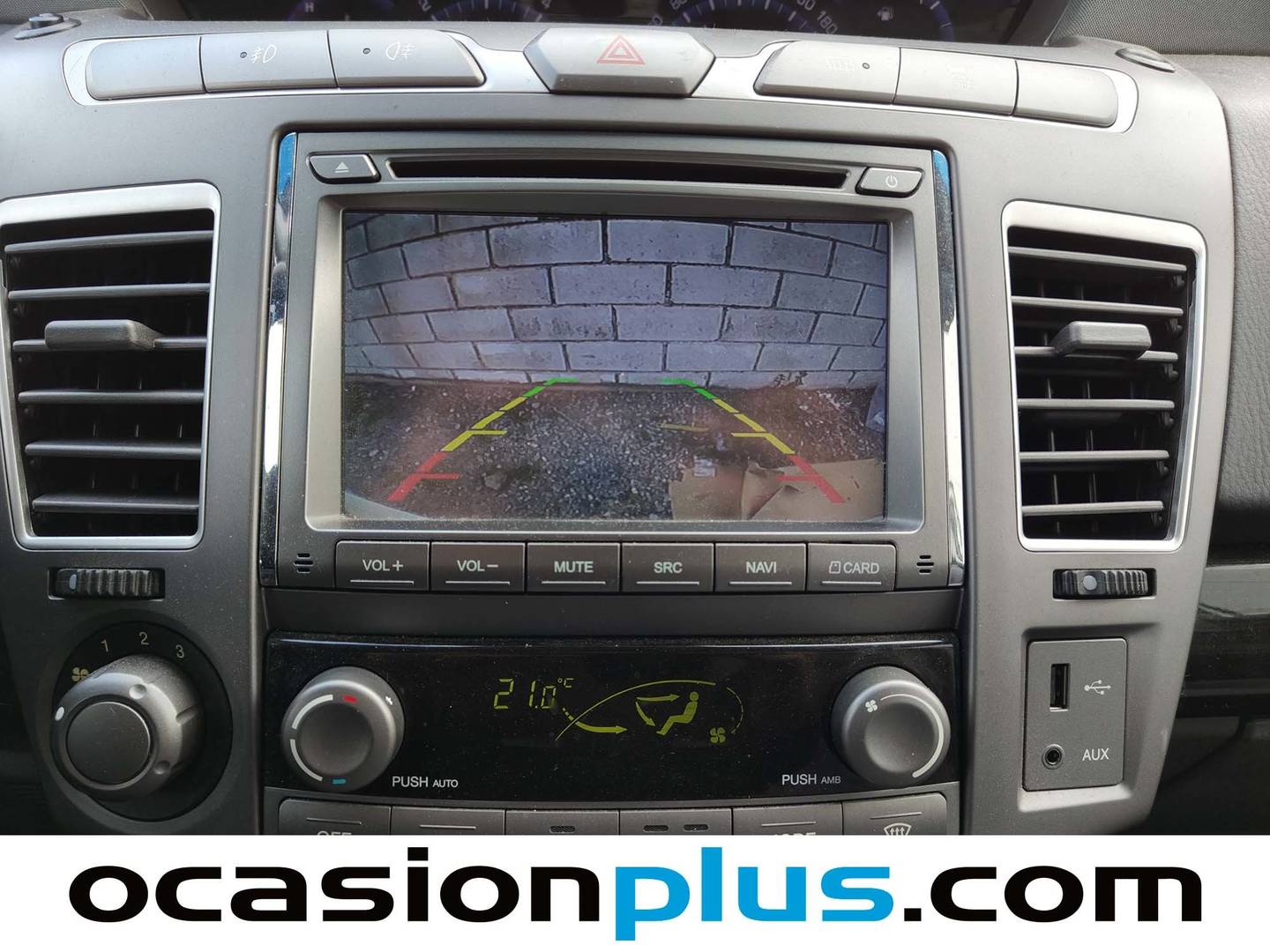 Equipamiento del SsangYong Rodius Ssangyong Rodius D22T Premium Auto (178 CV)