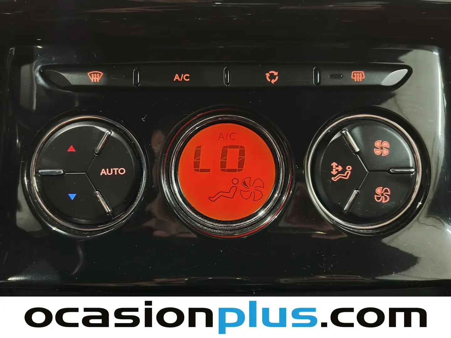 Foto Citroën DS3 Citroen DS3 E-HDI 90 Style CMP (92 CV)