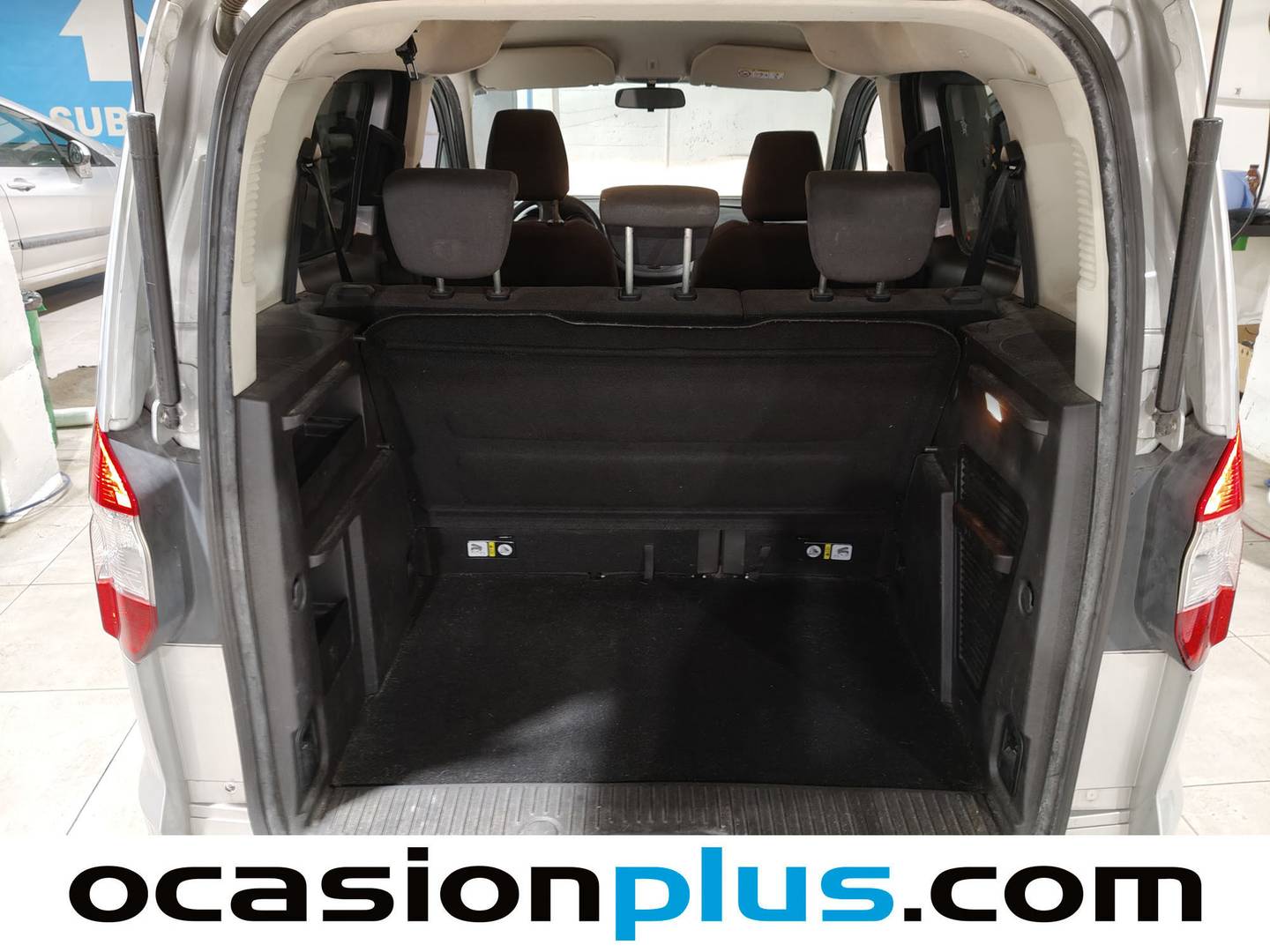 Foto Ford Tourneo Courier Ford Tourneo Courier 1.0 EcoBoost Ambiente (100 CV)