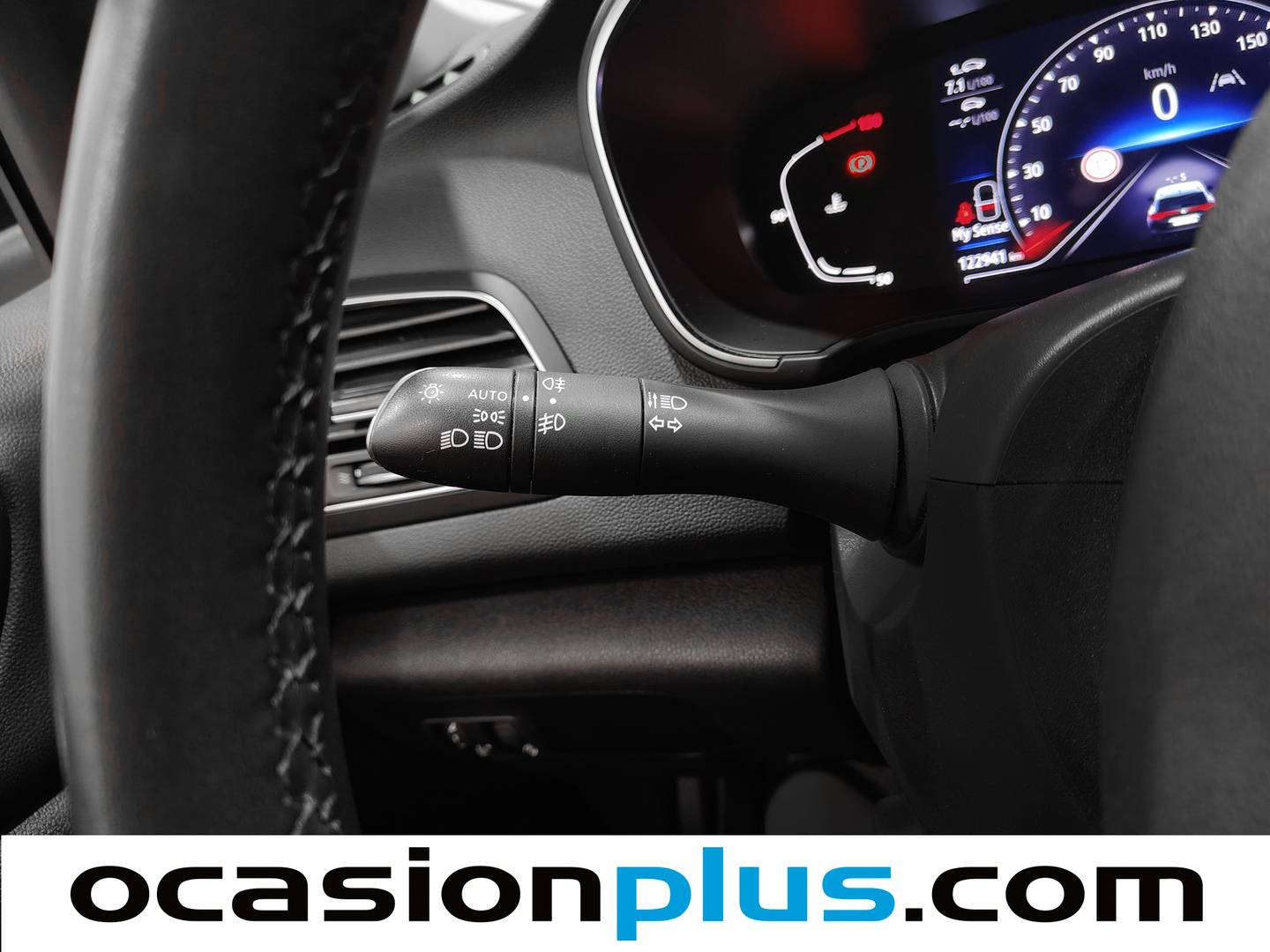 Foto Renault Mégane Renault Megane Sport Tourer Techno TCe (140 CV) EDC GPF