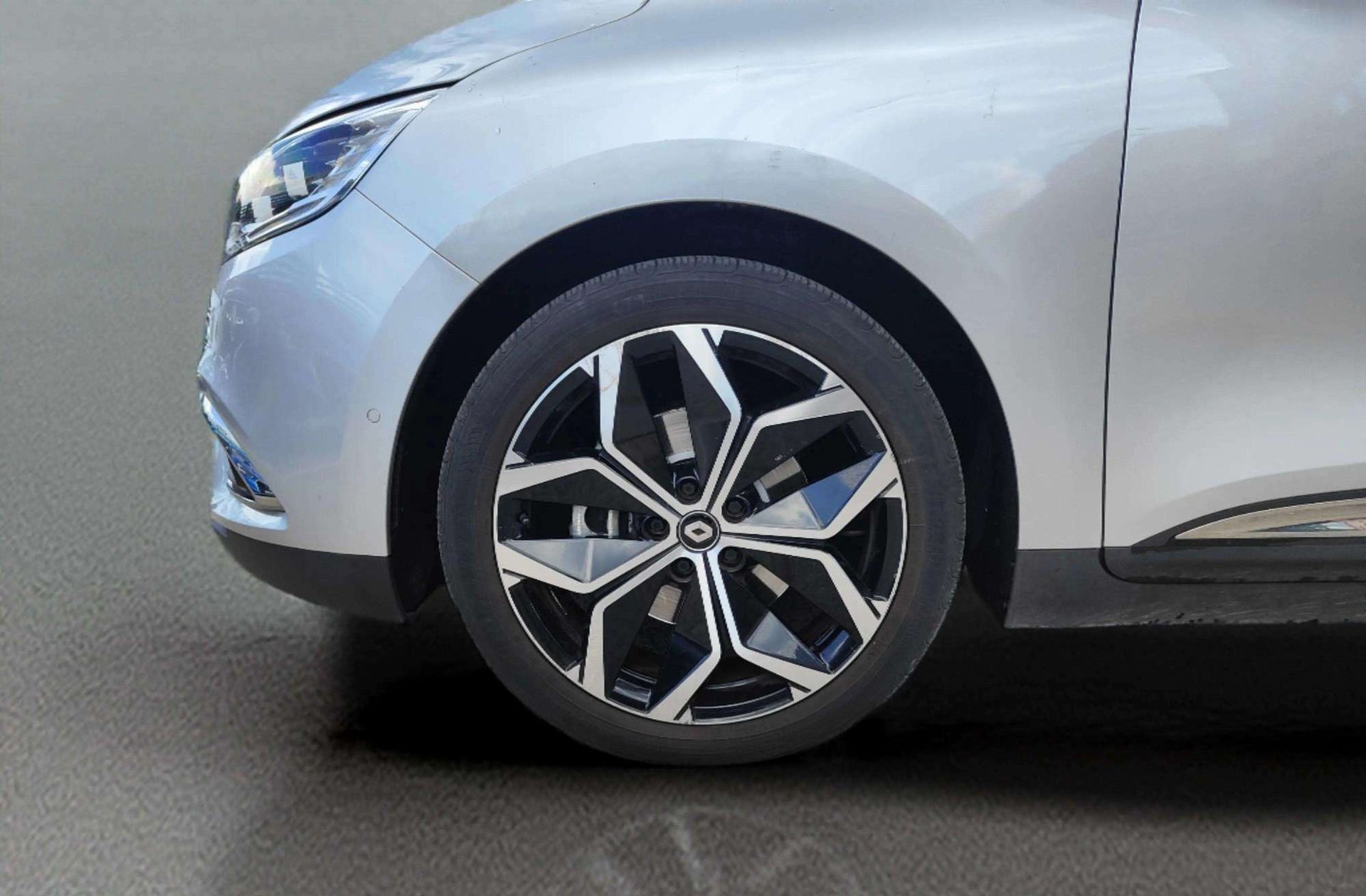 Renault Grand Scénic Zen TCe GPF 7 plazas - foto 42