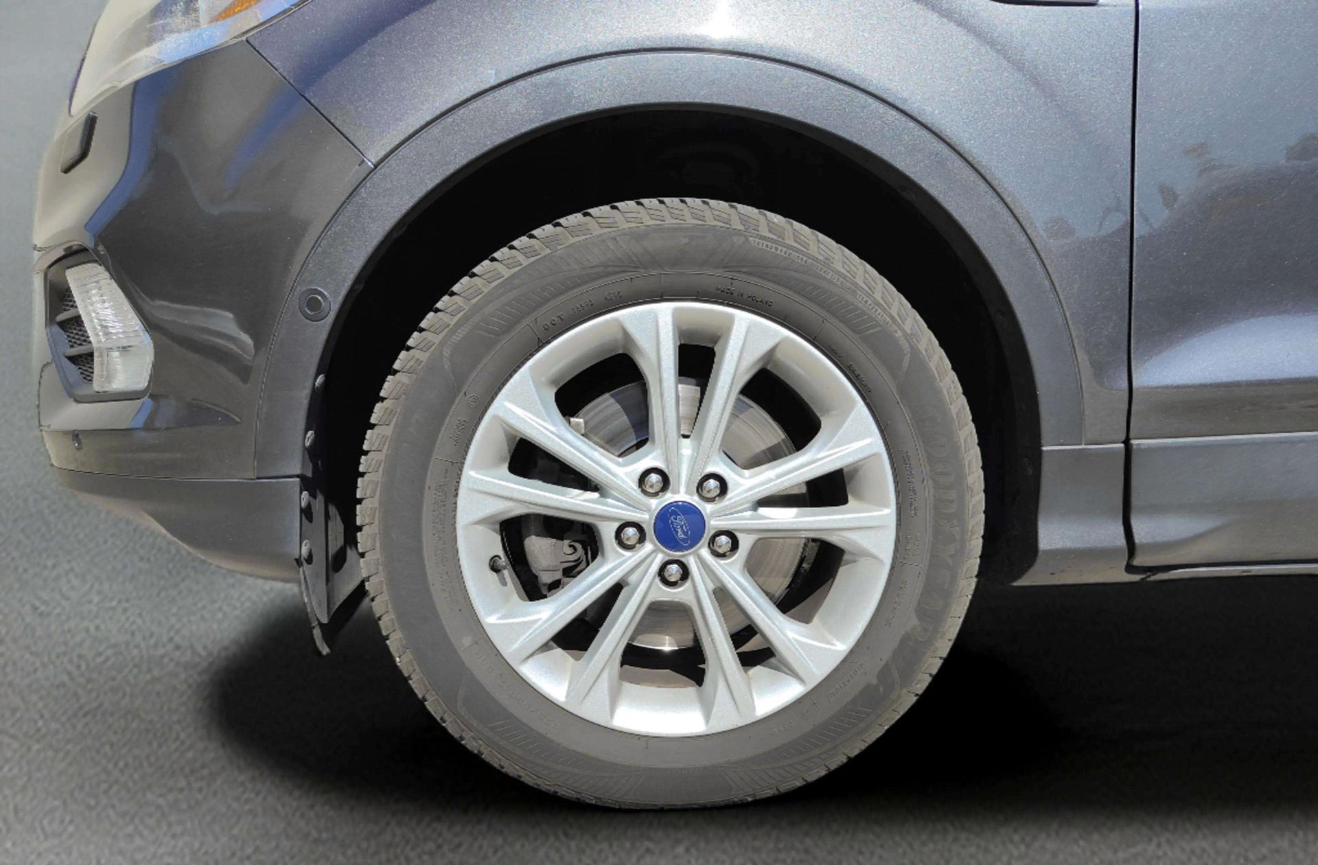 Ford Kuga 1.5 TDCi Titanium 4x2 - foto 46