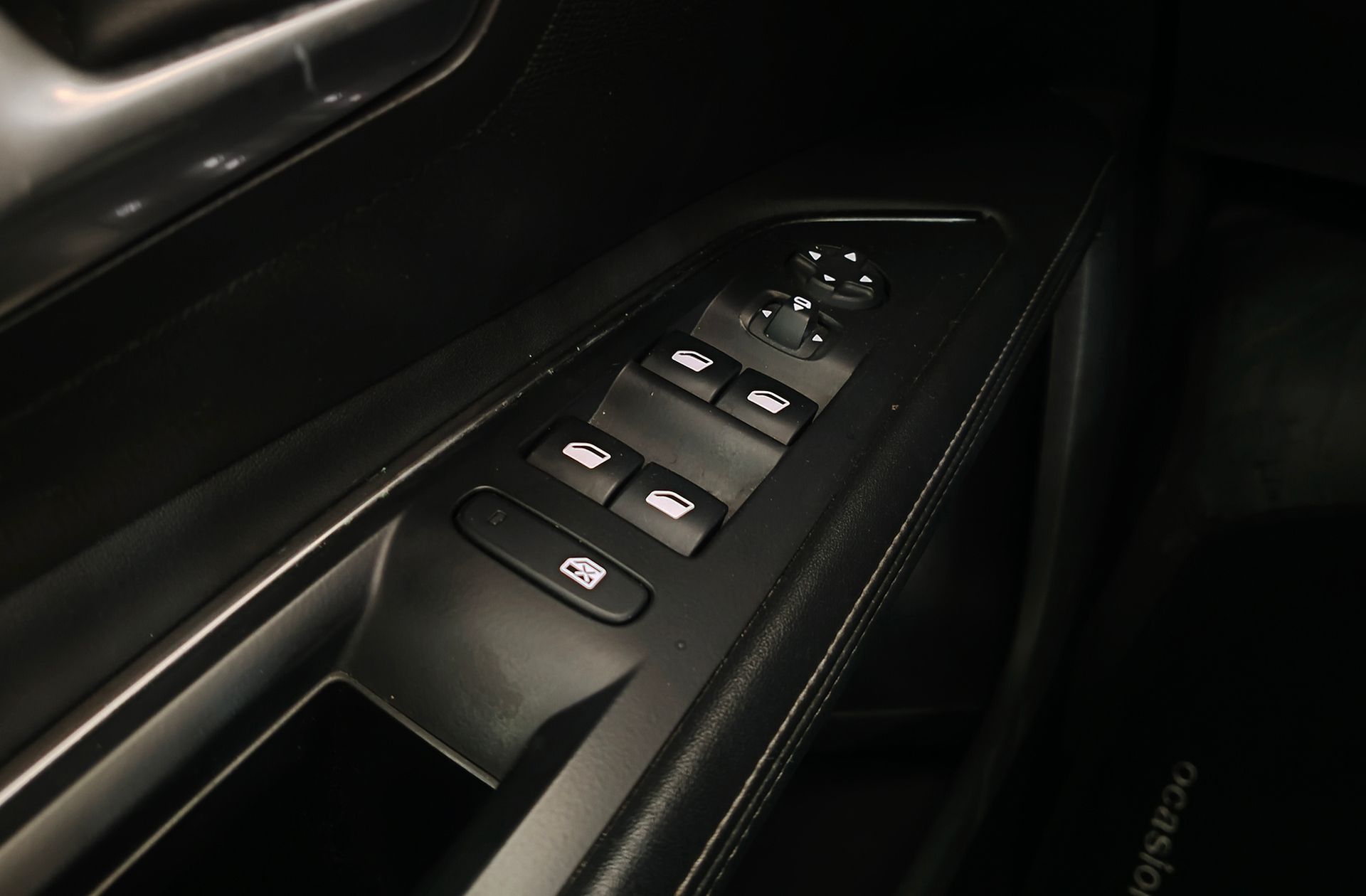 Peugeot 5008 BlueHDi 130 Allure EAT8 7 plazas - foto 38