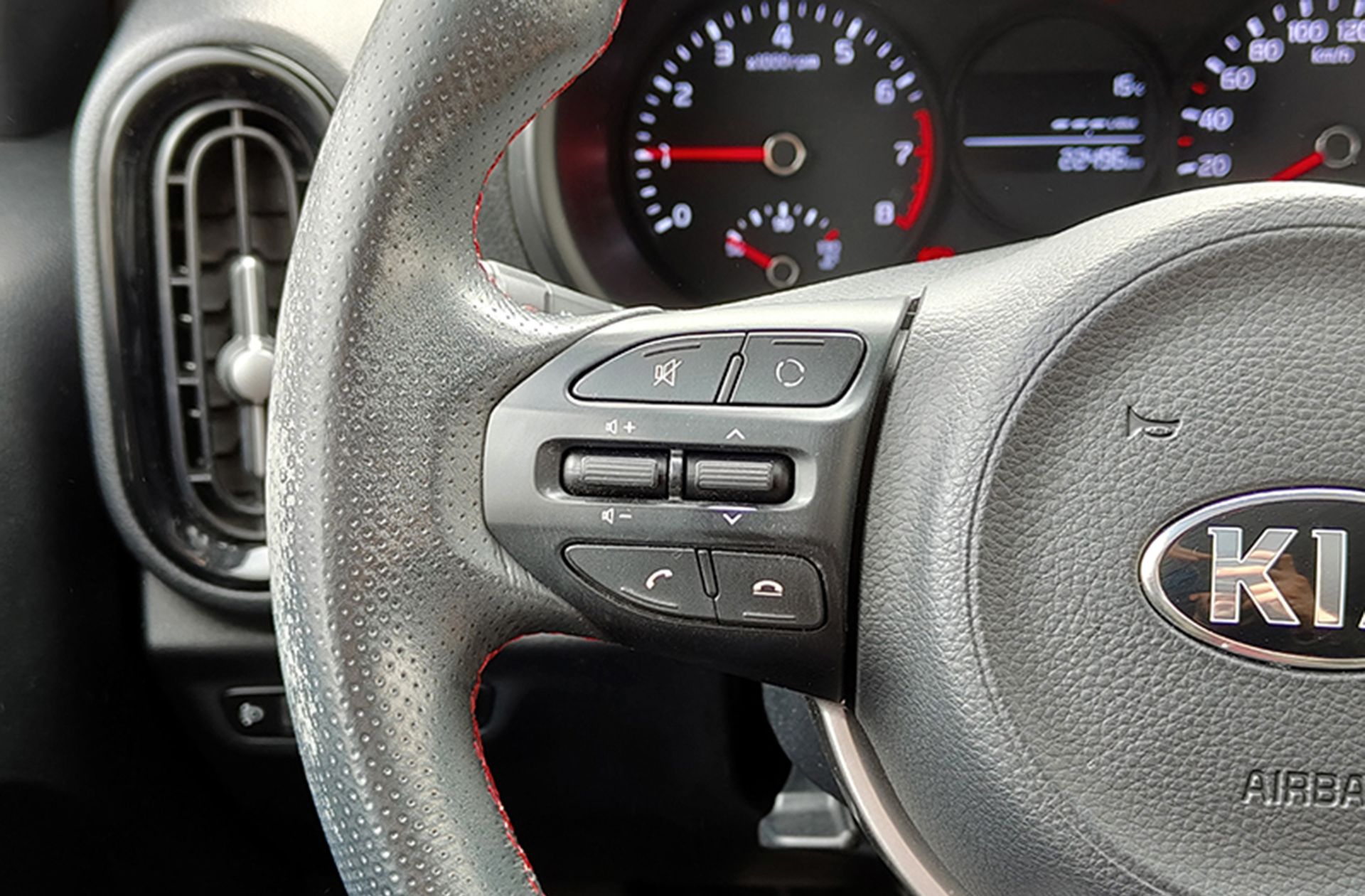 Kia Picanto 1.0 Cvvt GT Line - foto 22