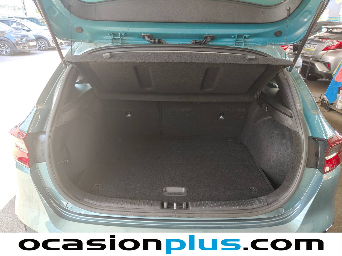 Fotos maletero KIA Ceed KIA Ceed 1.0 T-GDI Drive (100 CV)