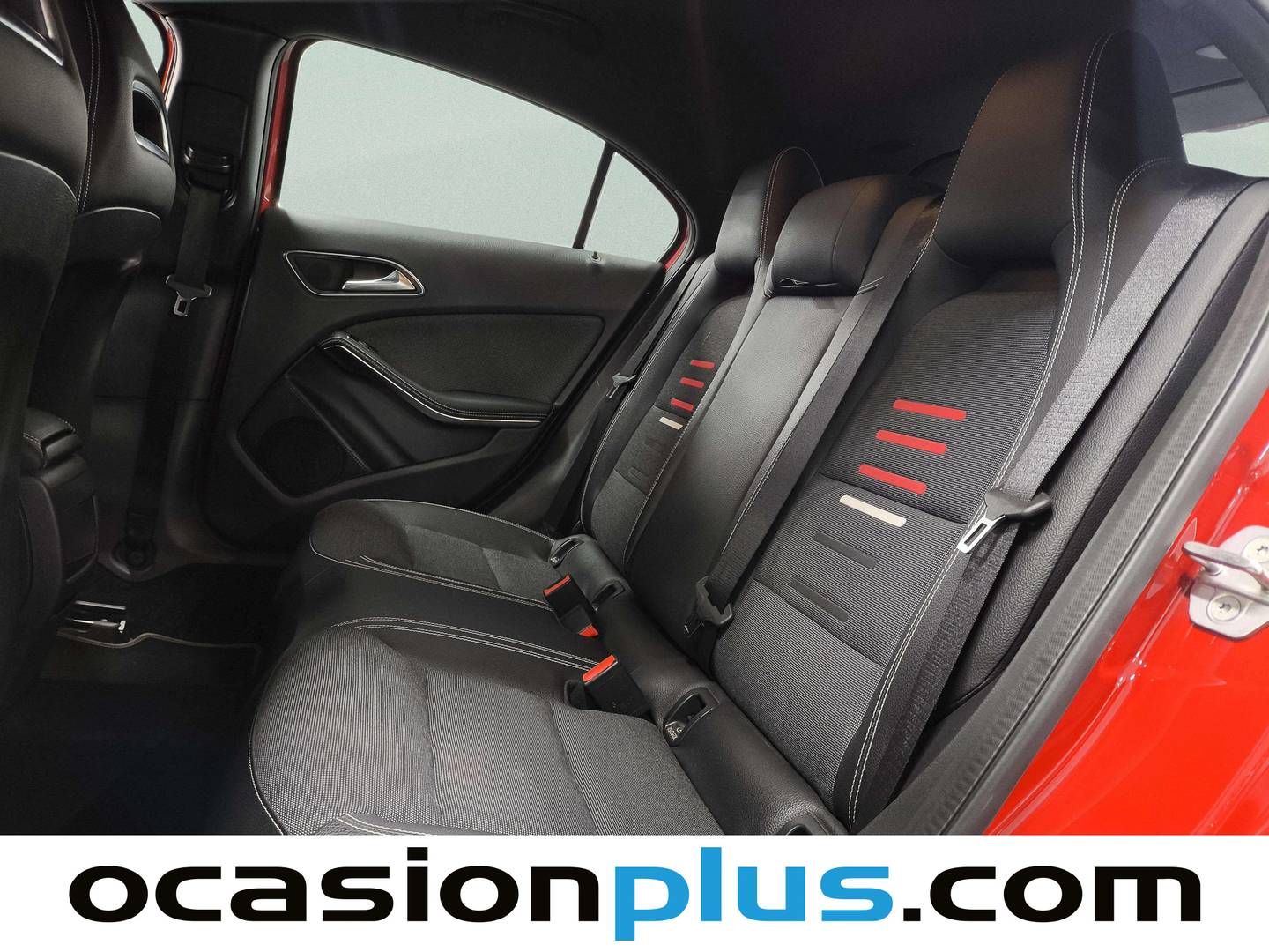 Foto asientos traseros Mercedes Clase A Mercedes Clase A 200 d (136 CV) Pack AMG
