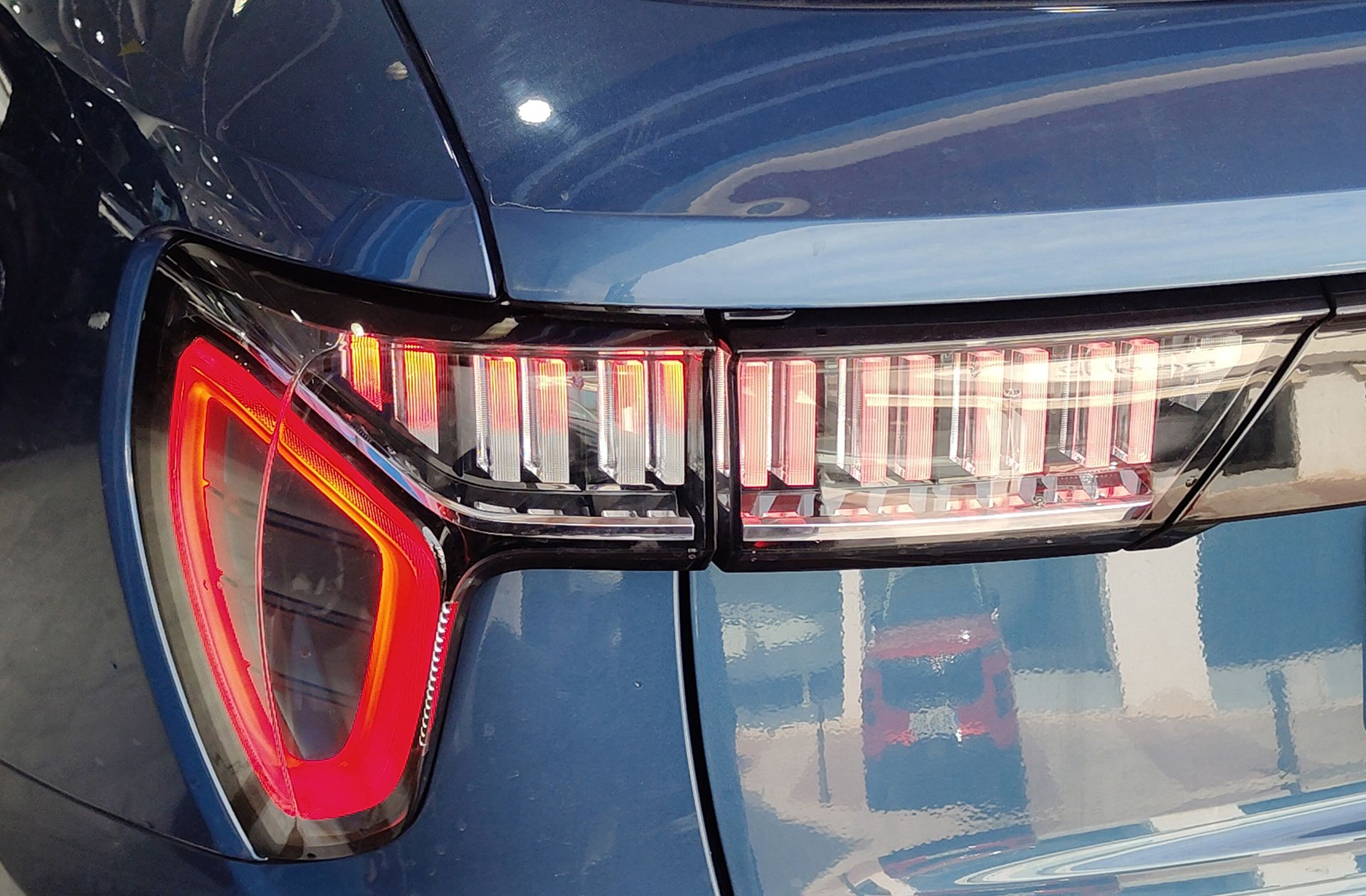 Lynk & Co 01 1.5 PHEV - foto 17