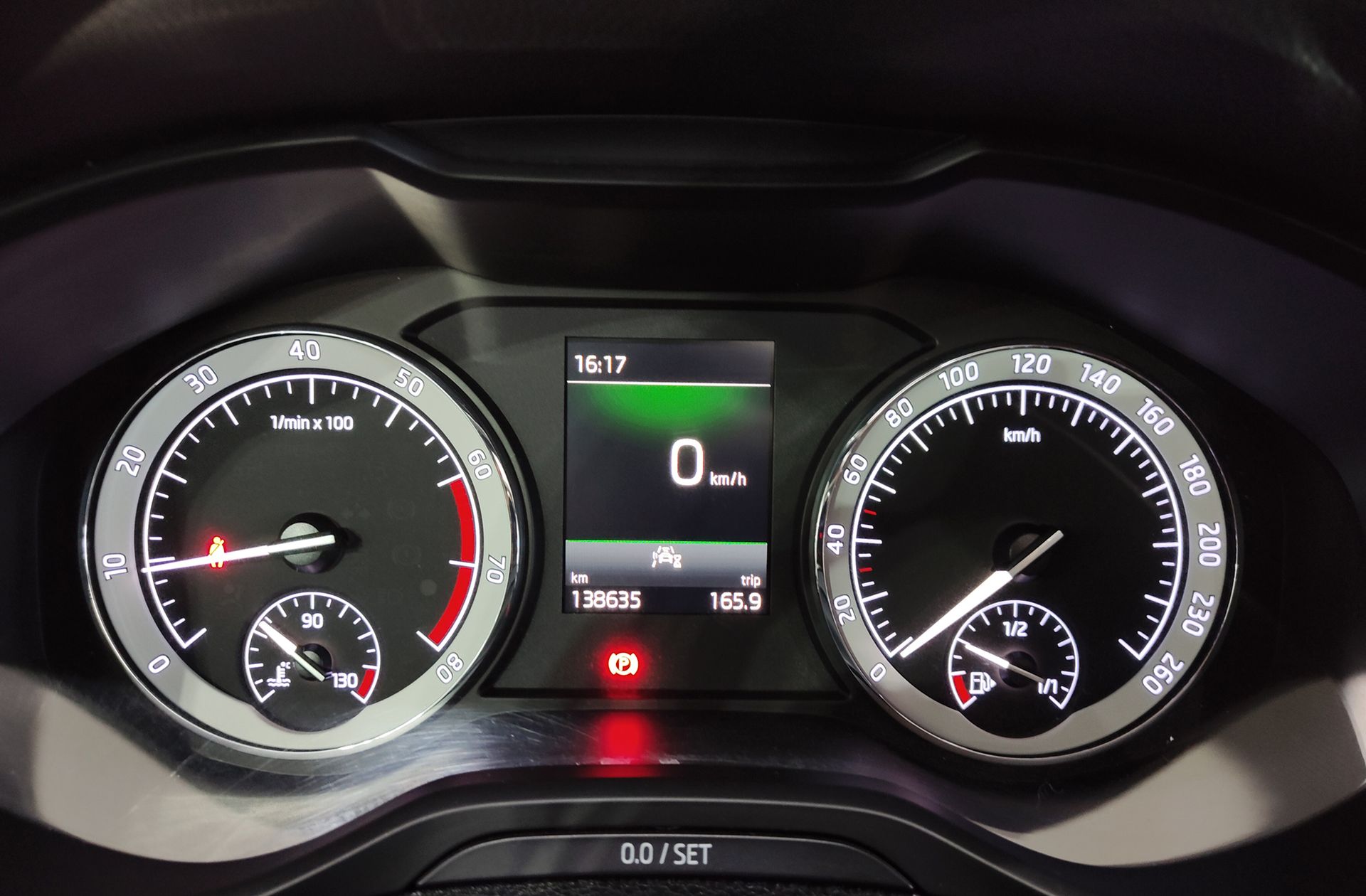 Škoda Karoq 1.5 TSI Sportline - foto 27