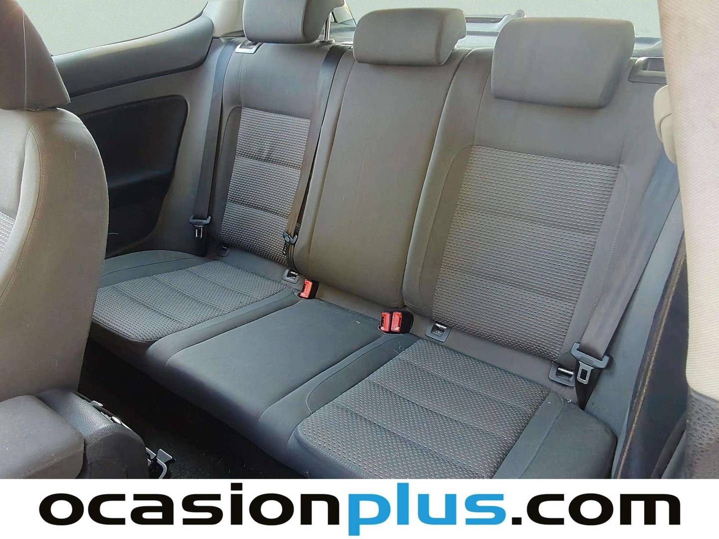 Foto asientos traseros Volkswagen Golf Volkswagen Golf GT Sport 1.4 TSI (122 CV)