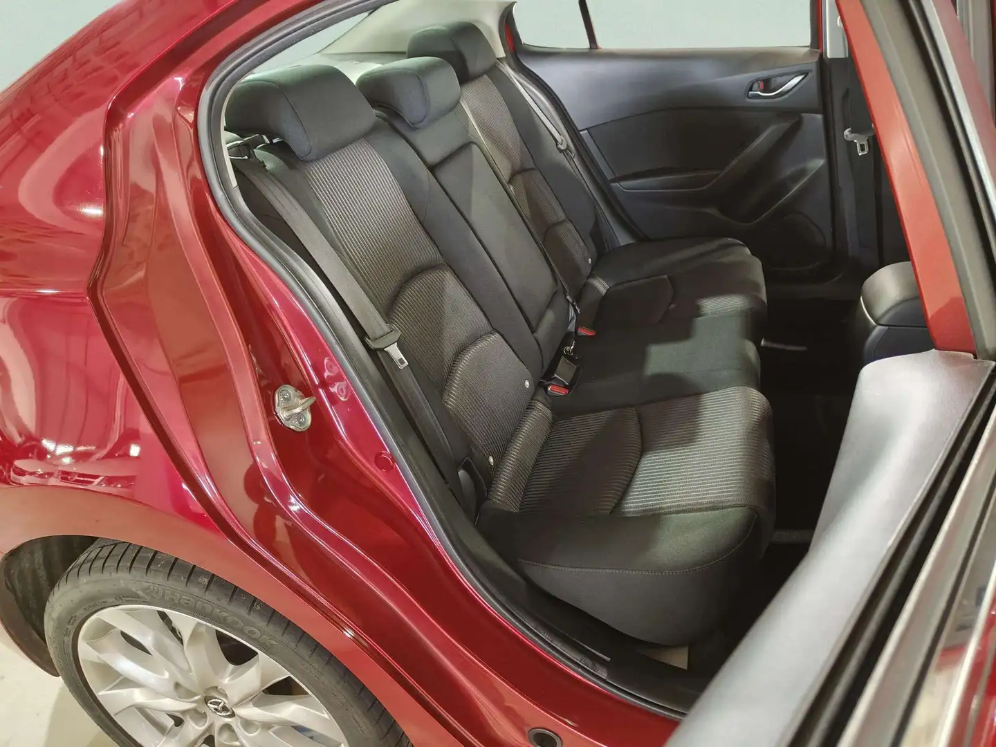 Foto Mazda Mazda3 Mazda Mazda 3 2.0 GE Sedan Luxury MT (120 CV)