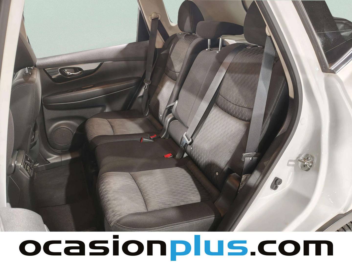 Foto asientos traseros Nissan X-TRAIL Nissan X-Trail dCi 150 N-Connecta 4x2 (150 CV)