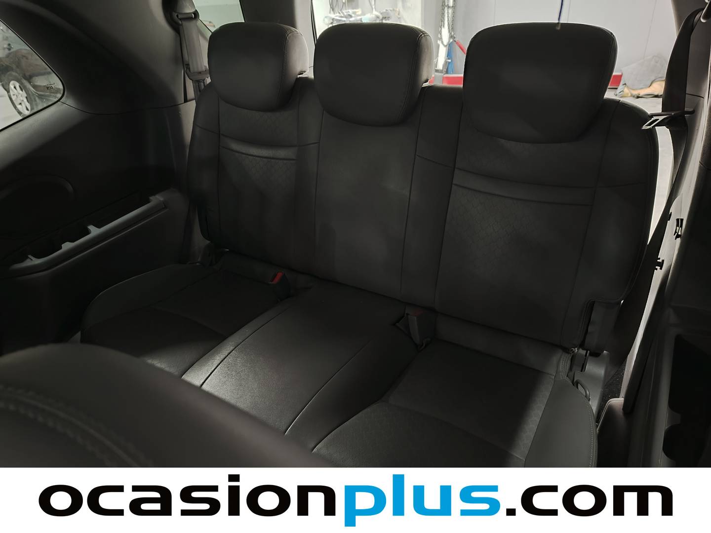 Foto SsangYong Rodius Ssangyong Rodius D22T Limited 4X4 Aut. (178 CV) 7 Plazas