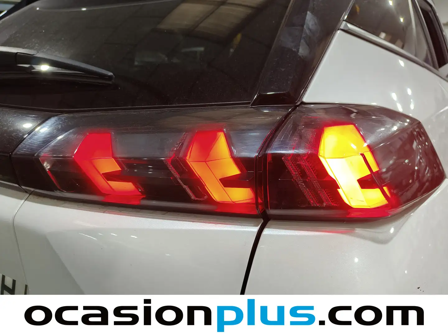 Foto Peugeot 2008 Peugeot 2008 PureTech 100 S&S Allure (100 CV)