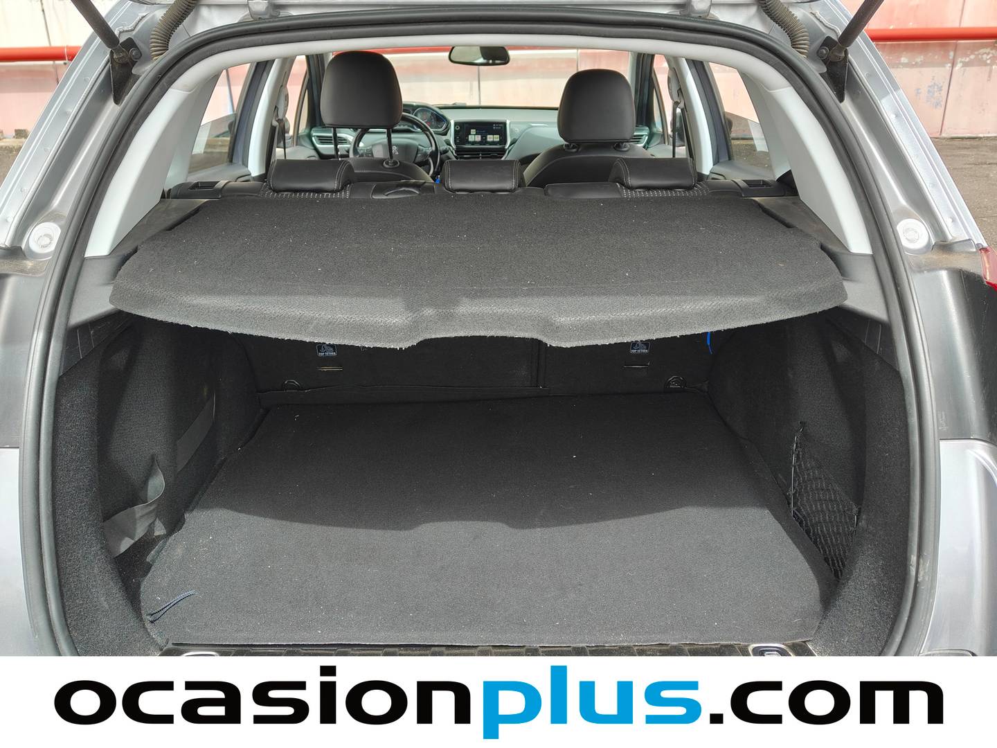 Fotos maletero Peugeot 2008 Peugeot 2008 BlueHDi 100 Allure (100 CV)