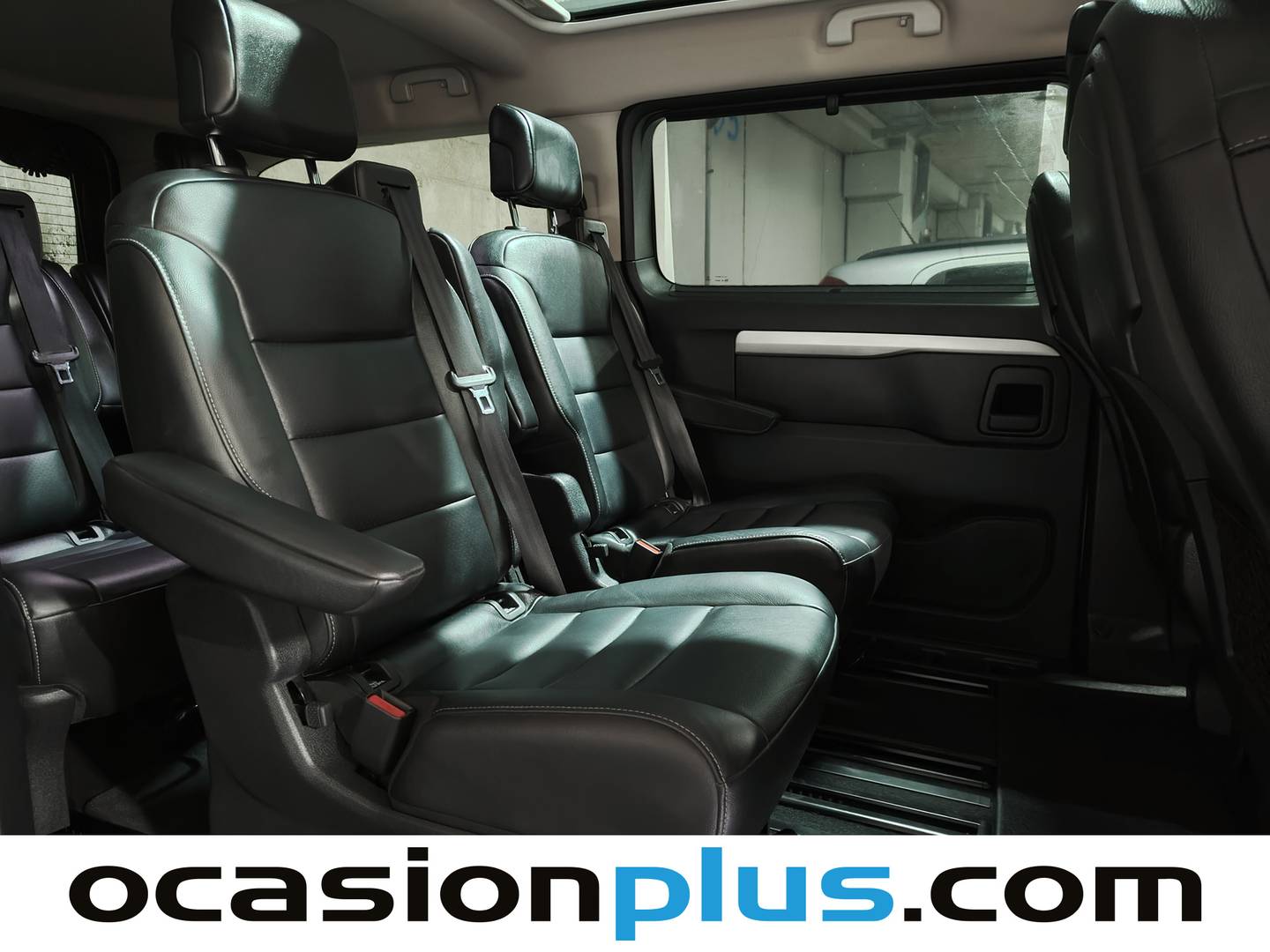 Fotos maletero Peugeot Traveller Peugeot Traveller Business VIP Long BlueHDi EAT8 (180 CV) 6 Plazas