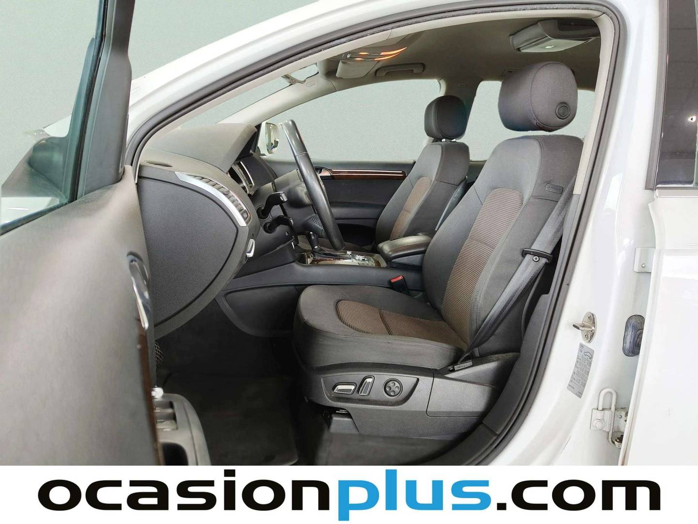 Foto asientos delanteros Audi Q7 Audi Q7 Ambiente 3.0 TDI quattro (204 CV) tiptronic 7 Plazas