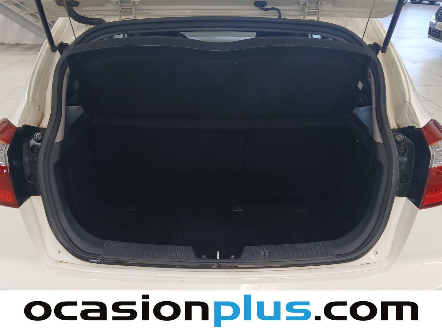 Fotos maletero KIA Rio Kia Rio 1.2 CVVT Tech (84 CV)