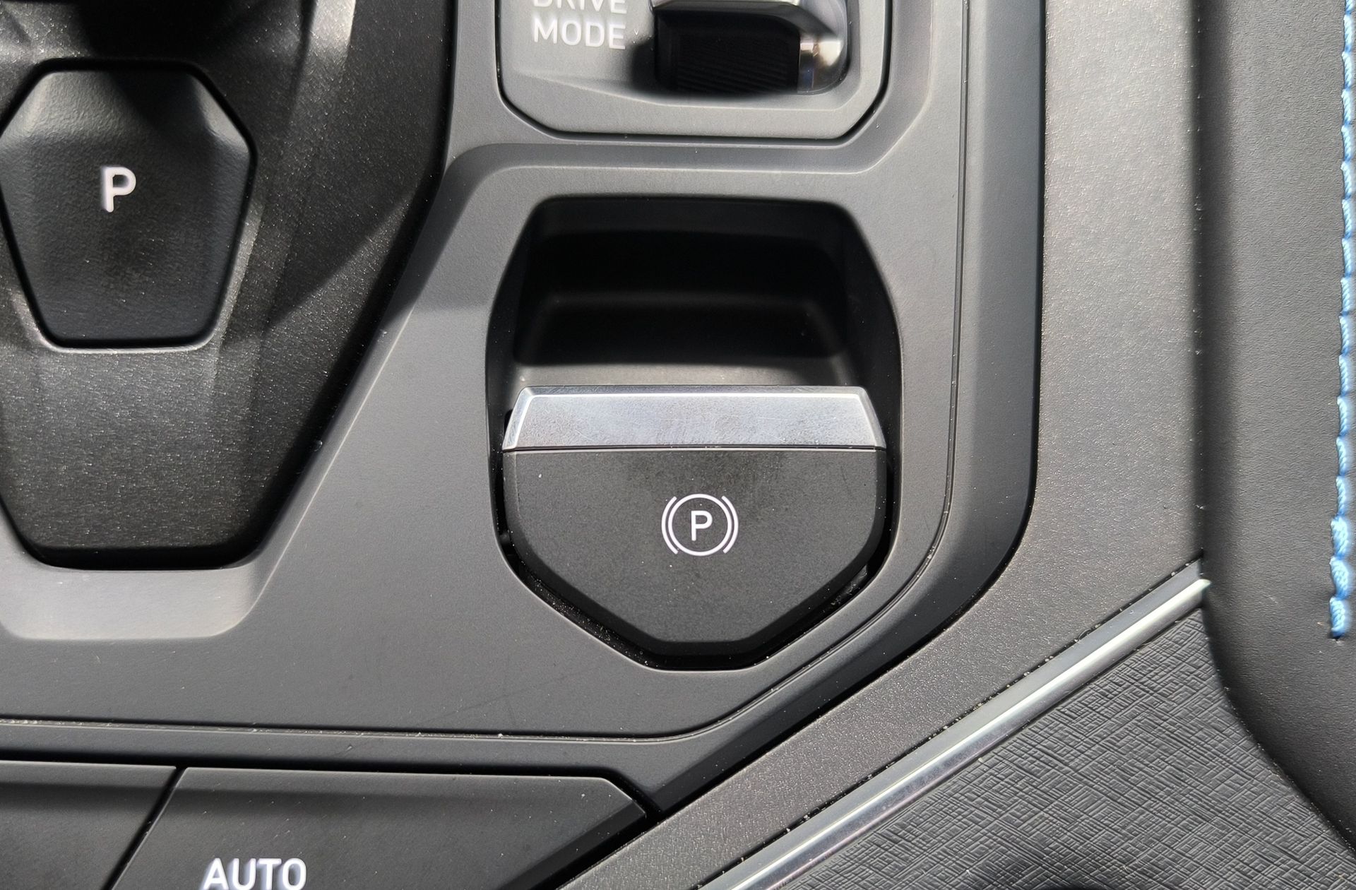 Lynk & Co 01 1.5 PHEV - foto 33