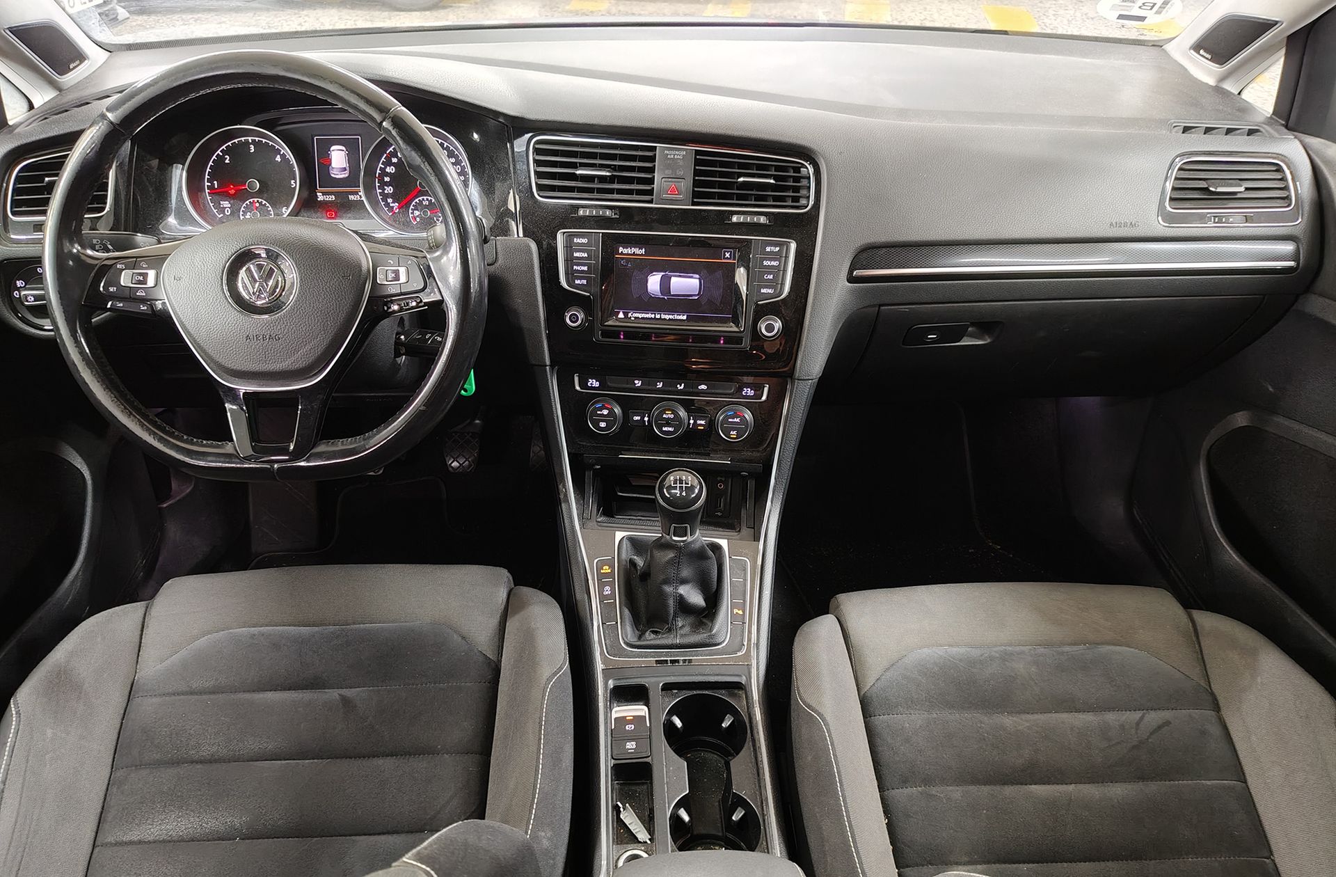 Volkswagen Golf 1.6 TDI CR BMT - foto 7