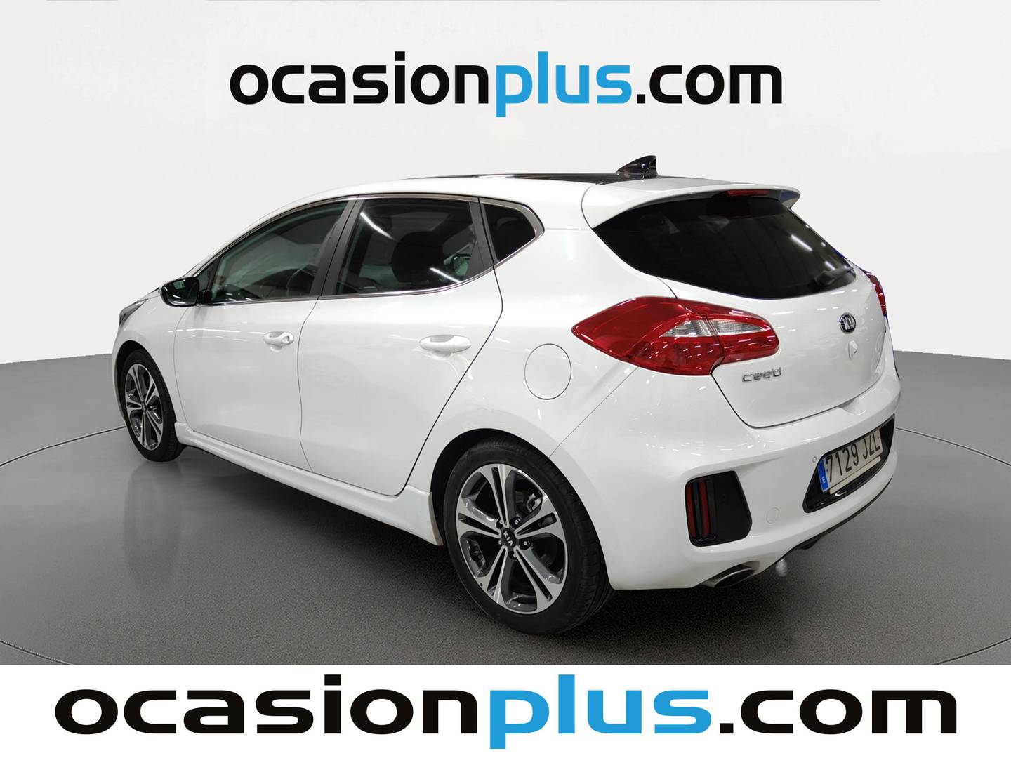 Foto trasera KIA Ceed KIA Ceed 1.6 CRDi VGT GT Line (136 CV) derecha