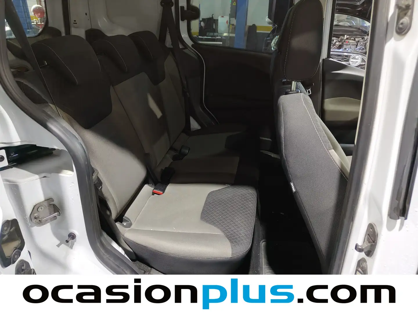 Foto Ford Transit Courier Ford Transit Courier Kombi 1.5 TDCi Trend  (100 CV)