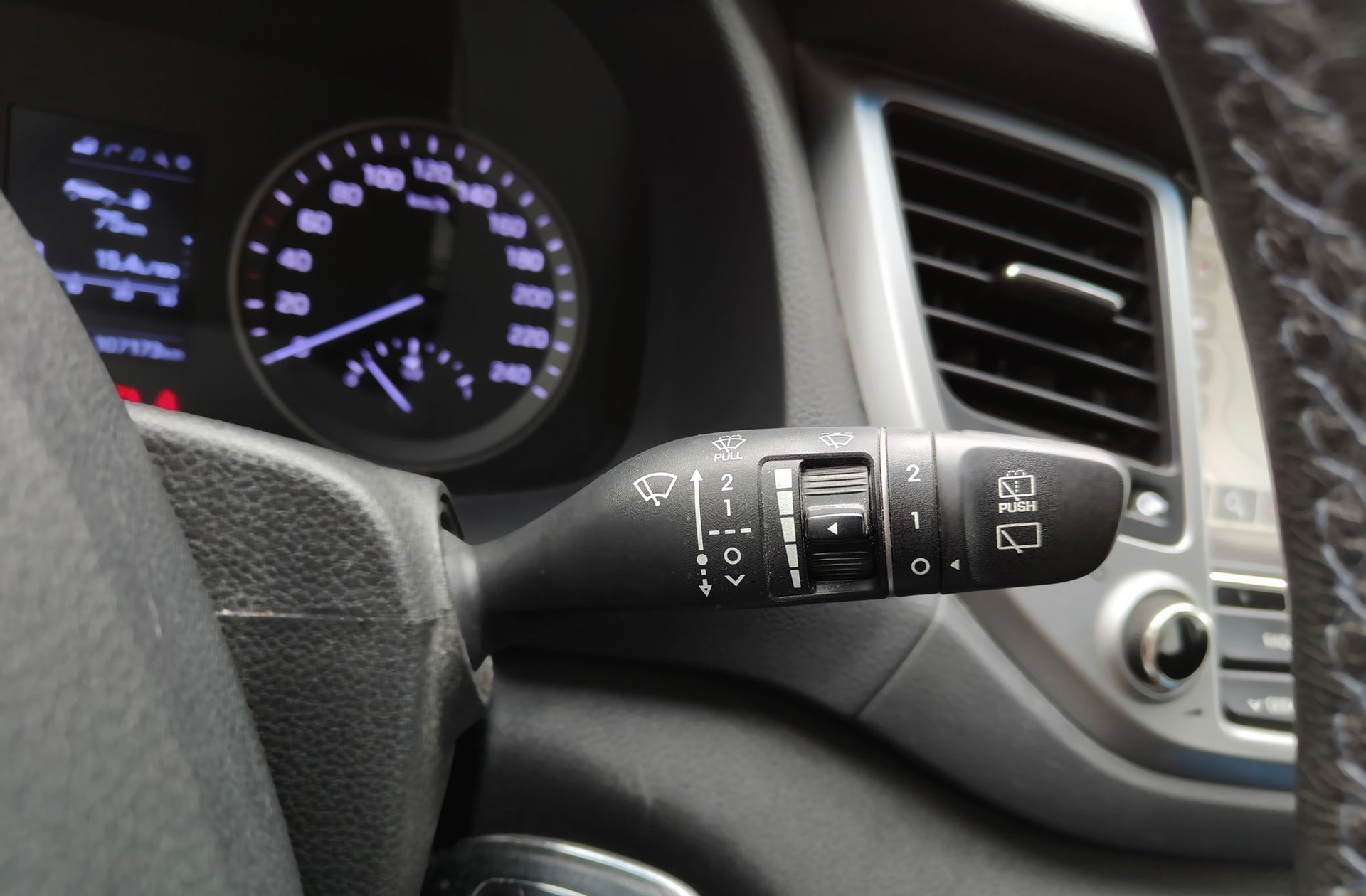 Hyundai Tucson 1.6 T-GDi Link 4x2 - foto 29