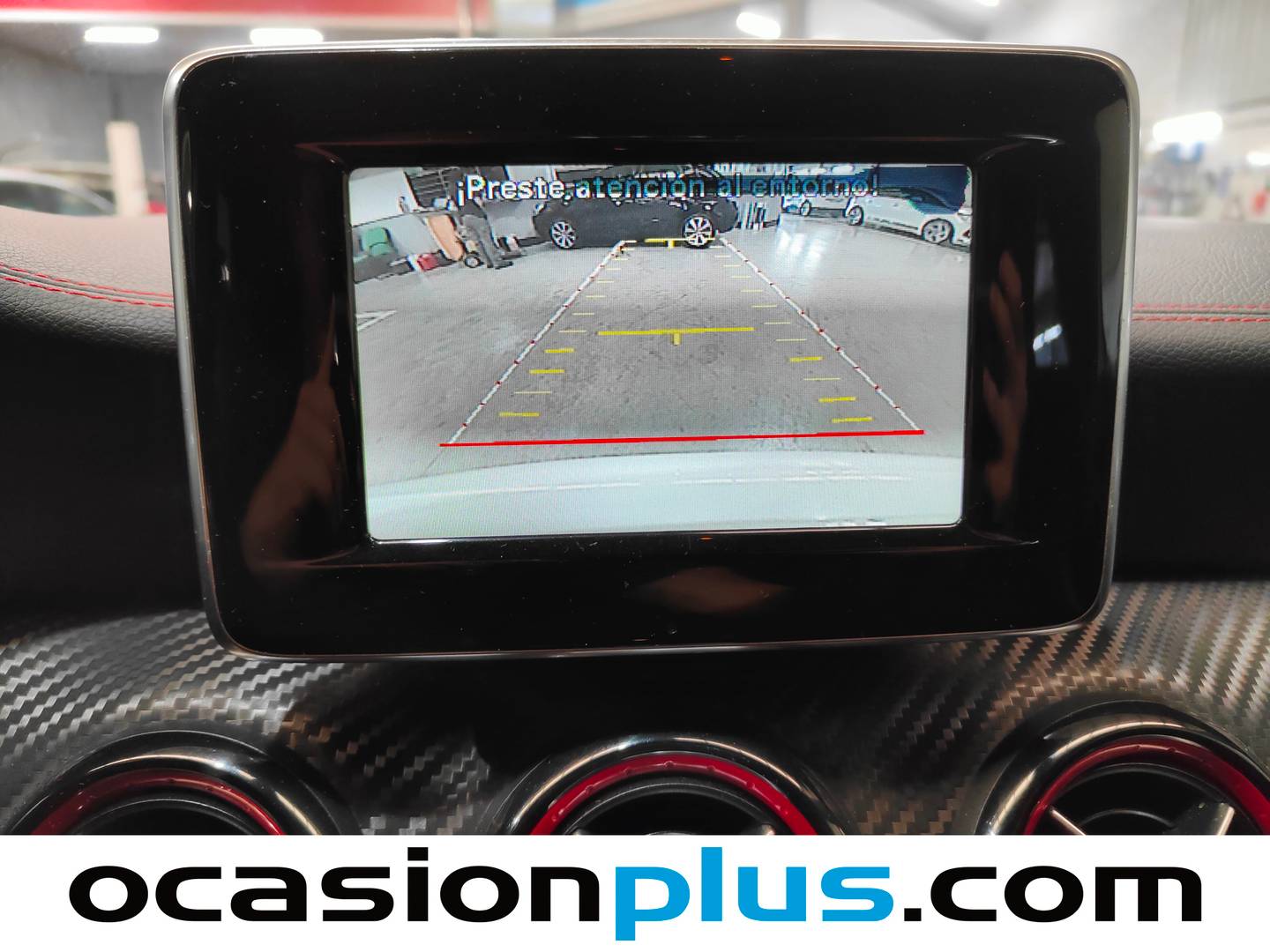 Equipamiento del Mercedes Clase A Mercedes Clase A 250 AMG Line 4Matic (211 CV)