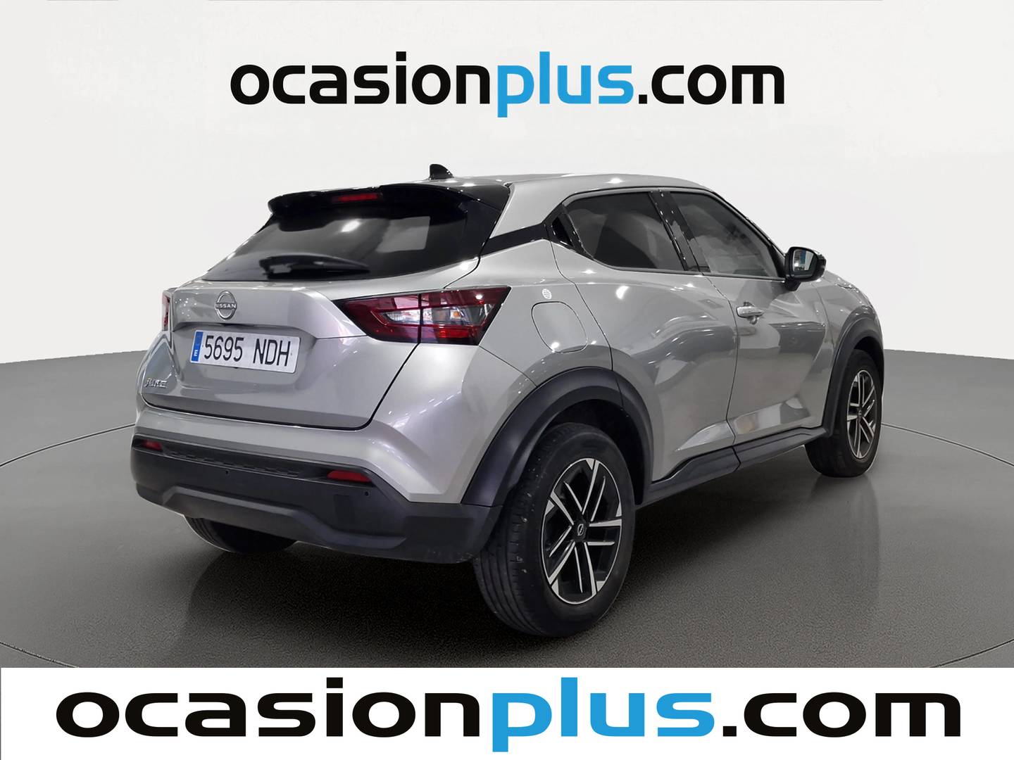 Foto trasera Nissan JUKE Nissan Juke DIG-T N-Connecta 4x2 DCT (114 CV) derecha