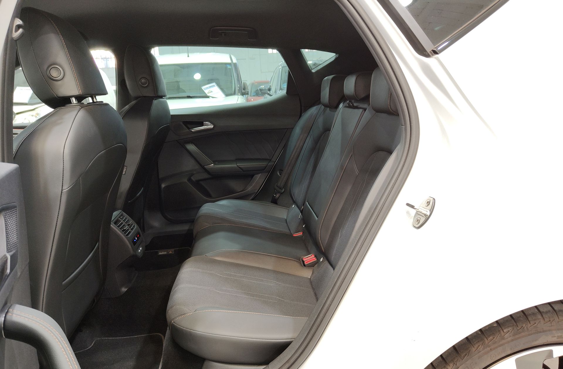 Cupra León 1.5 eTSI DSG - foto 13
