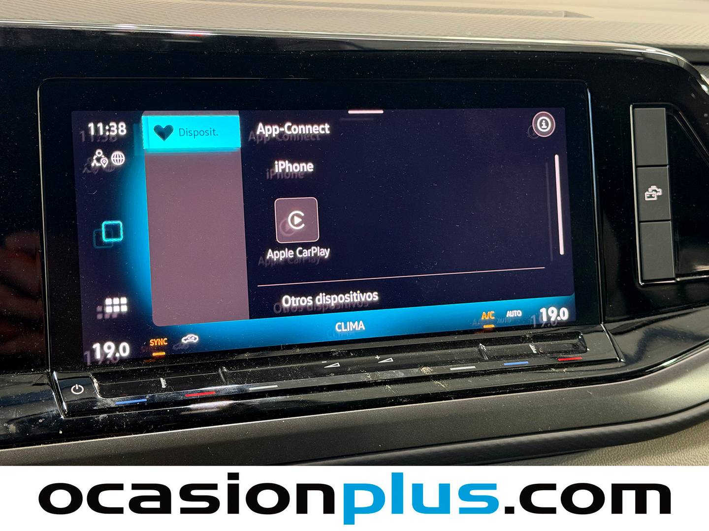 Equipamiento del Volkswagen California Volkswagen California Beach Camper 2.0 TDI (150 CV) DSG 6 Plazas