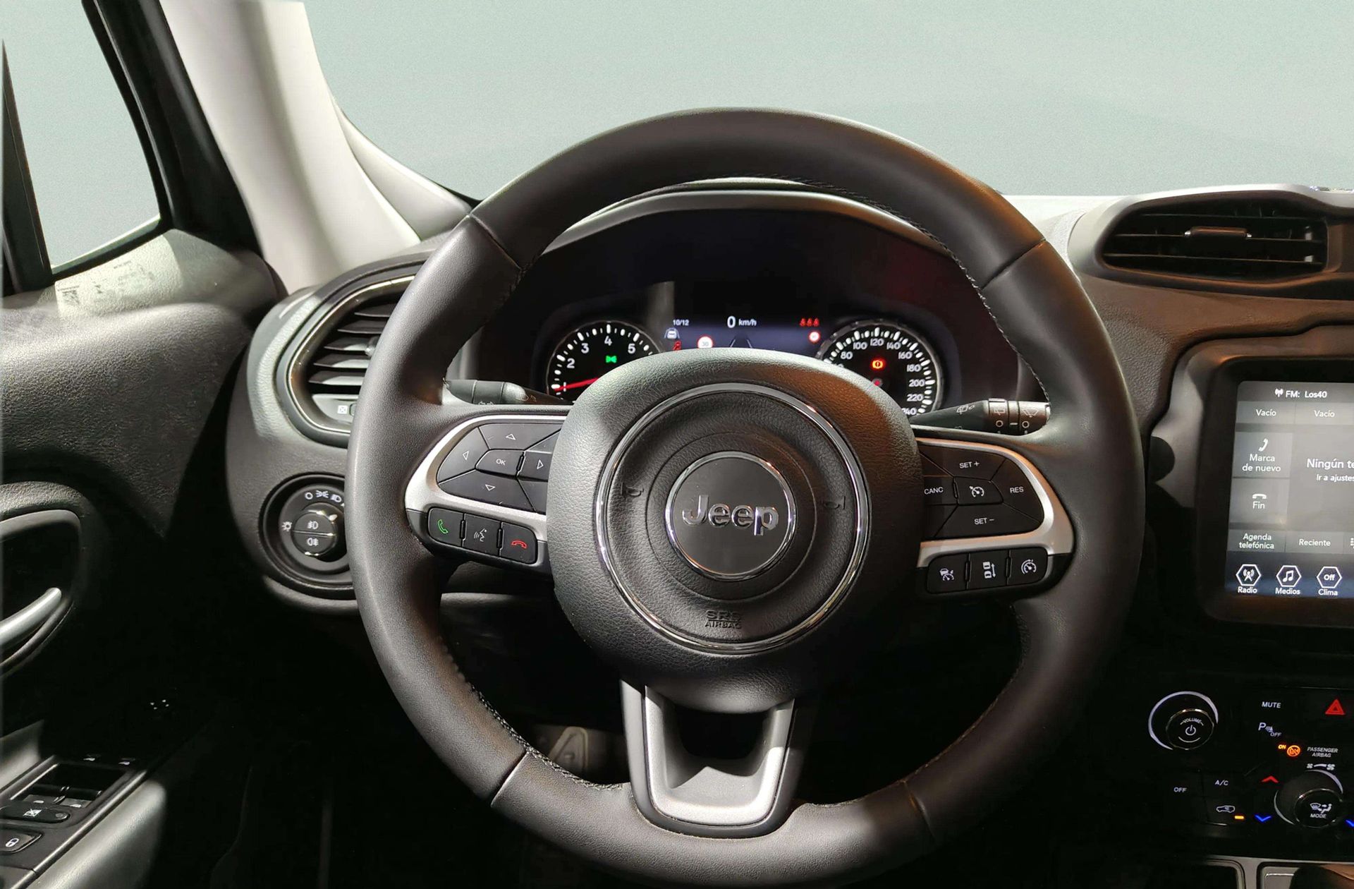 Jeep Renegade eHybrid 1.5 Limited ATX - foto 17
