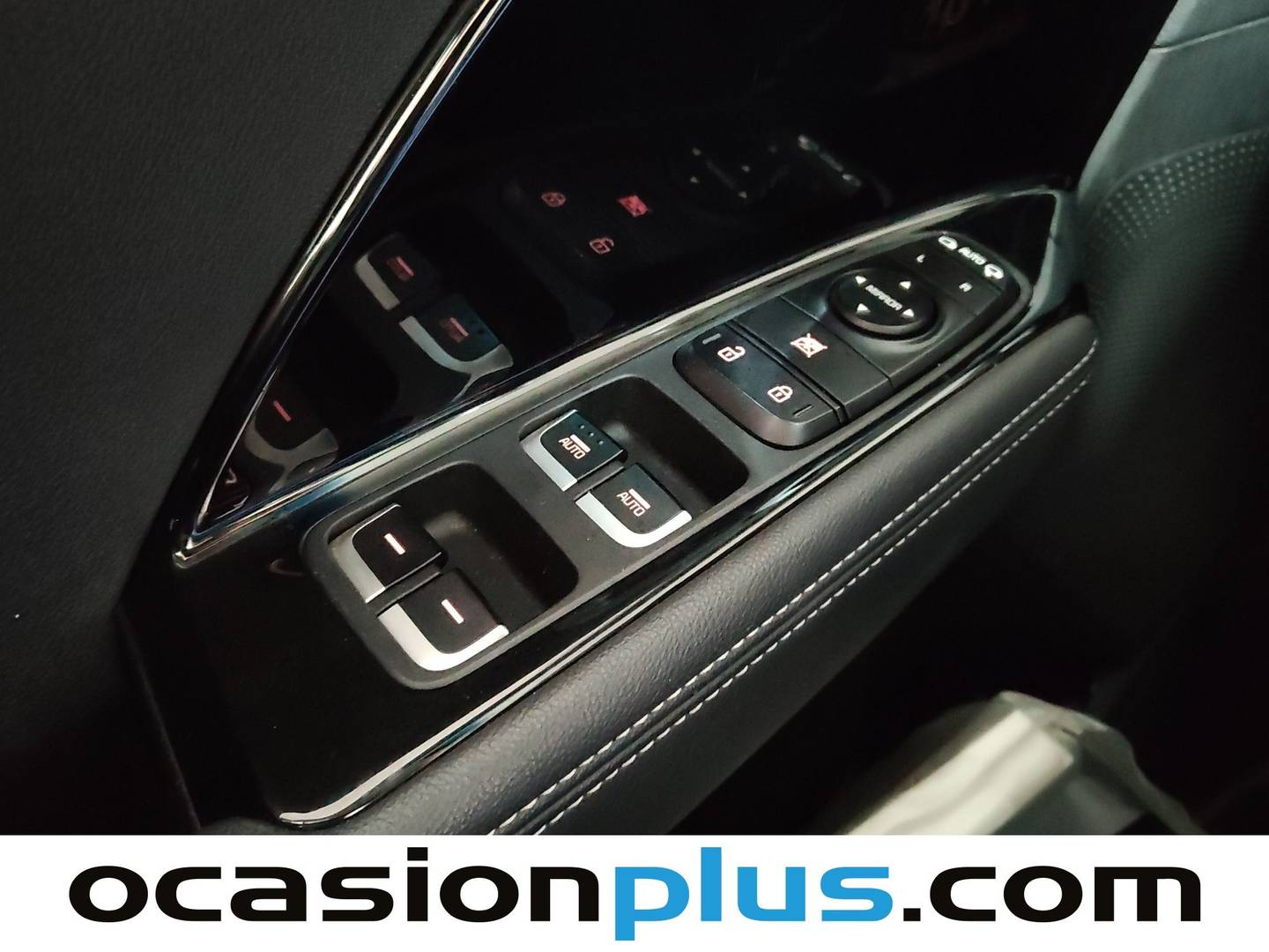 Foto KIA Niro Kia Niro 1.6 GDi HEV Híbrido Emotion (141 CV)