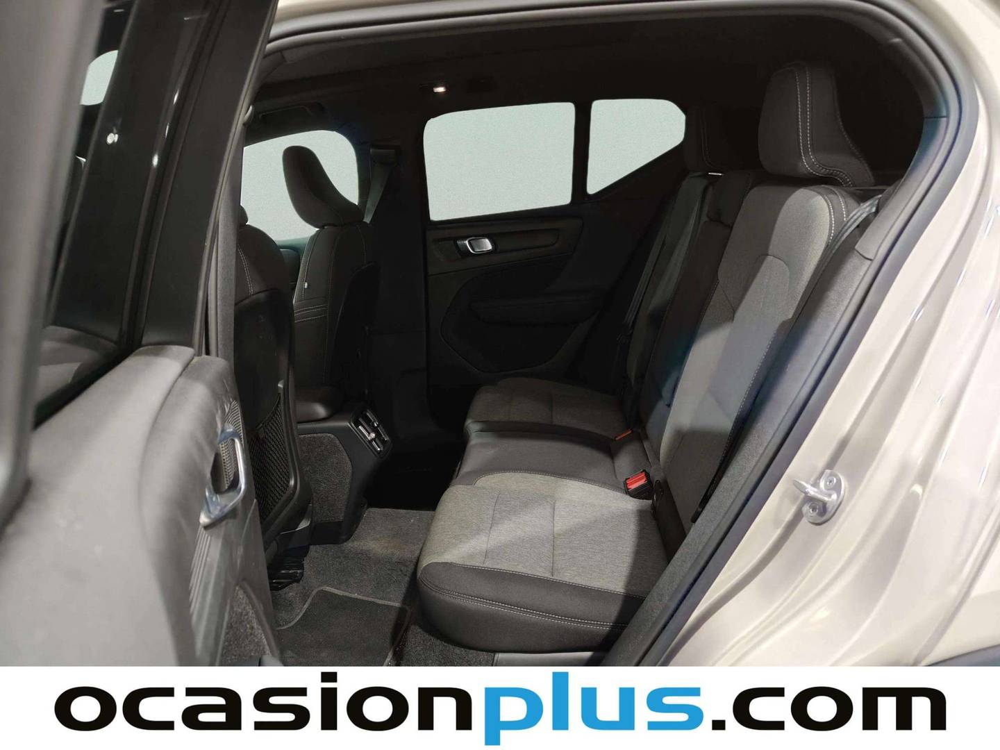 Foto asientos traseros Volvo XC40 Volvo XC40 B3 Gasolina Mild hybrid Core Auto (163 CV)