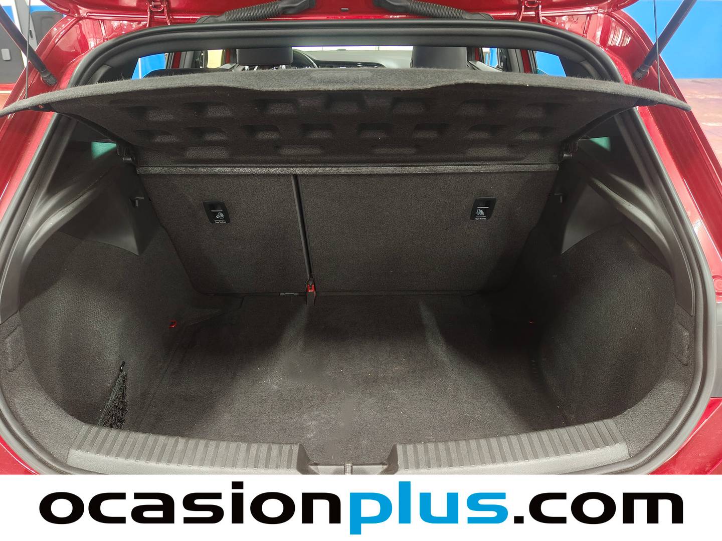 Fotos maletero Seat León Seat León 1.5 TSI S&S FR (150 CV)