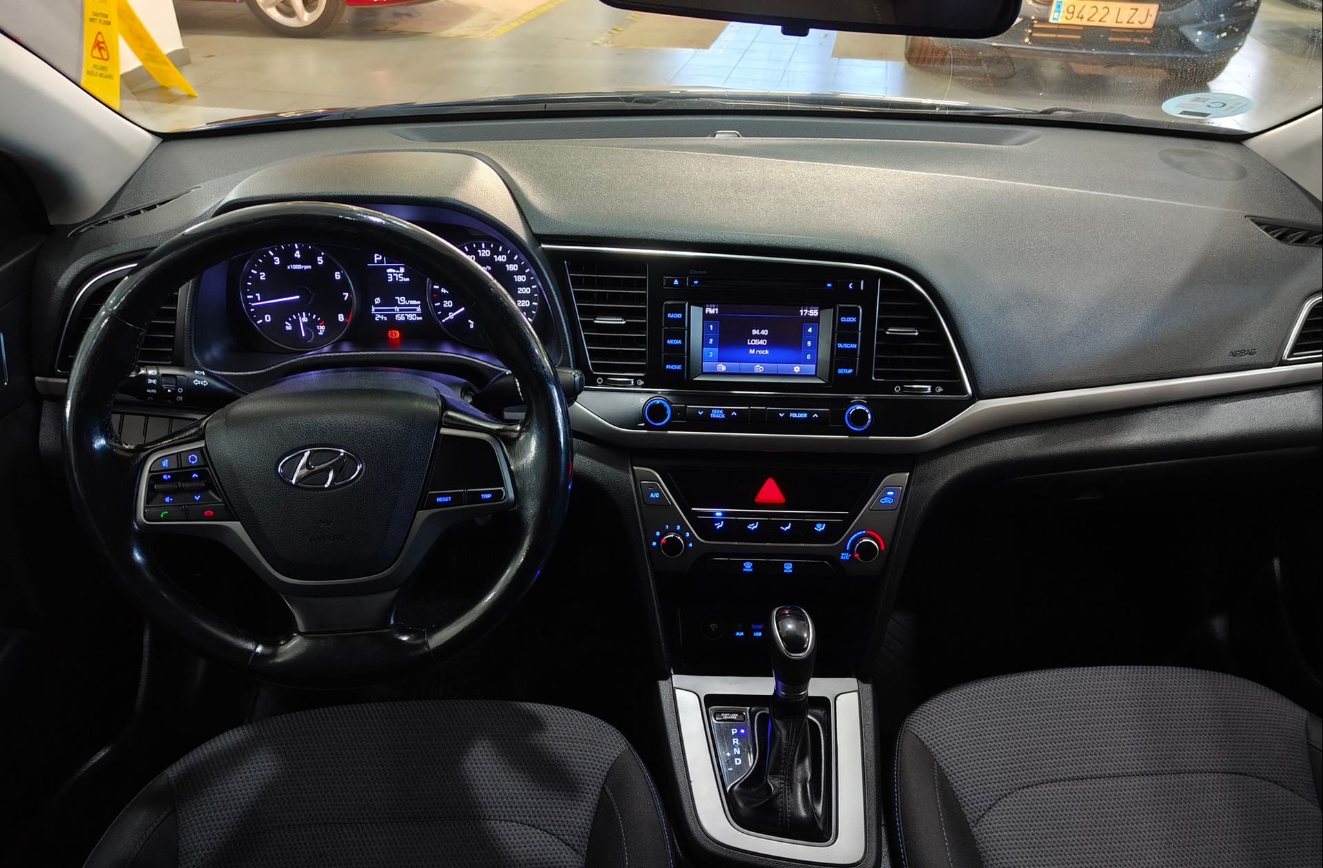 Hyundai Elantra 1.6 MPI Style - foto 6
