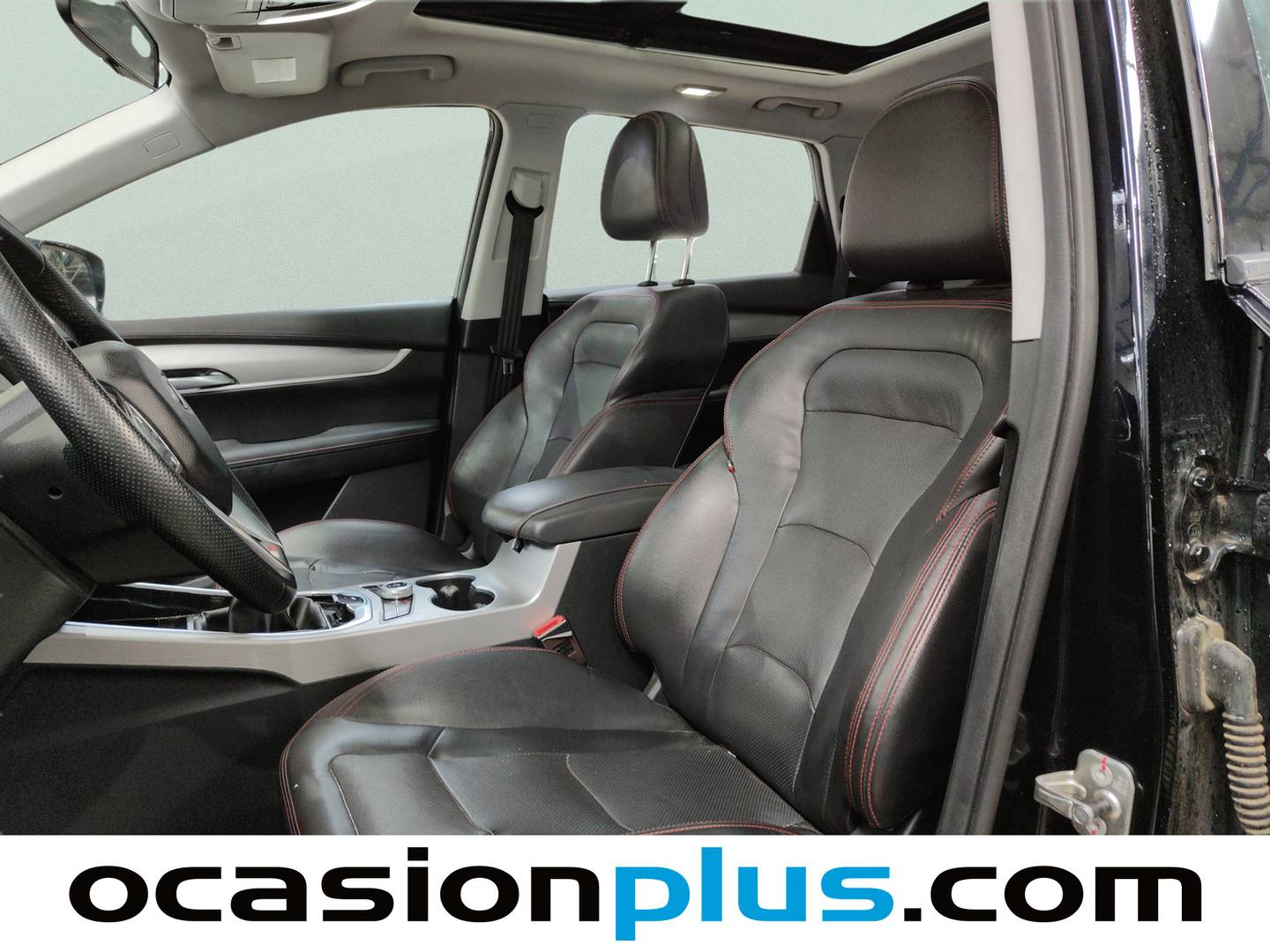 Foto asientos delanteros SWM G01 SWM G01 1.5T Luxury (131 CV)