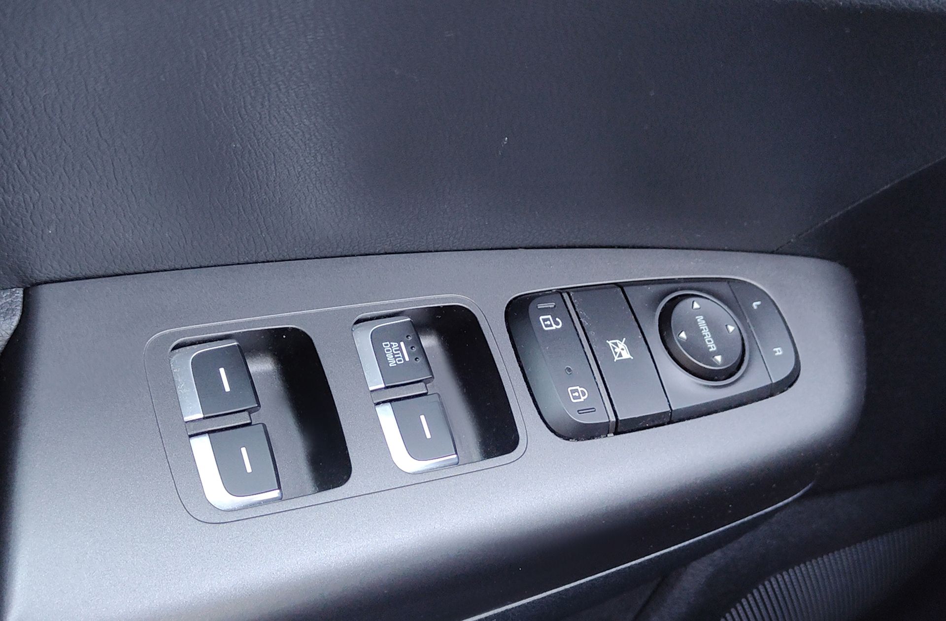 Kia Sportage 1.6 GDi Concept 4x2 - foto 29