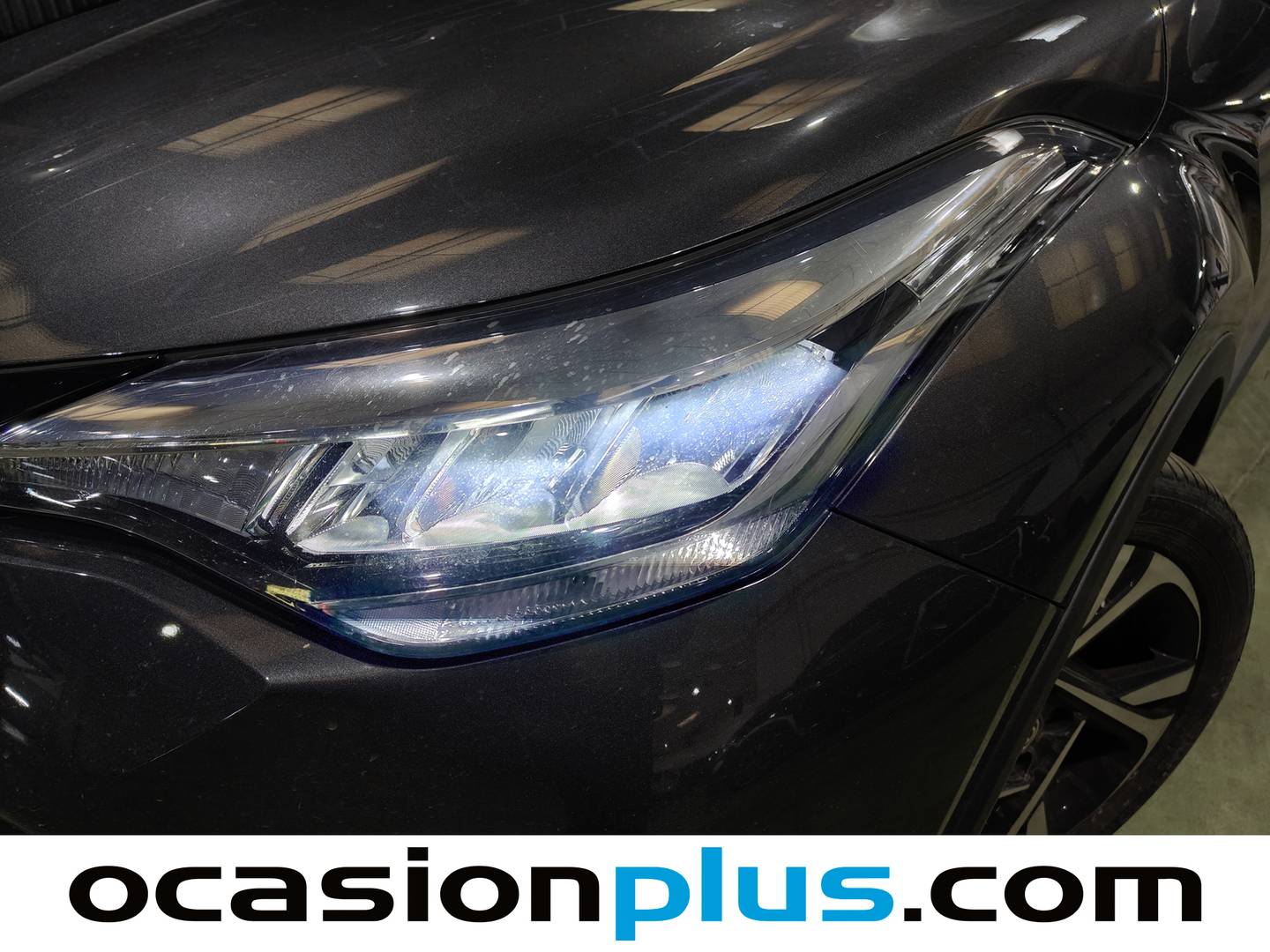 Foto Toyota C-HR Toyota C-HR 1.8 125H Advance (122 CV)