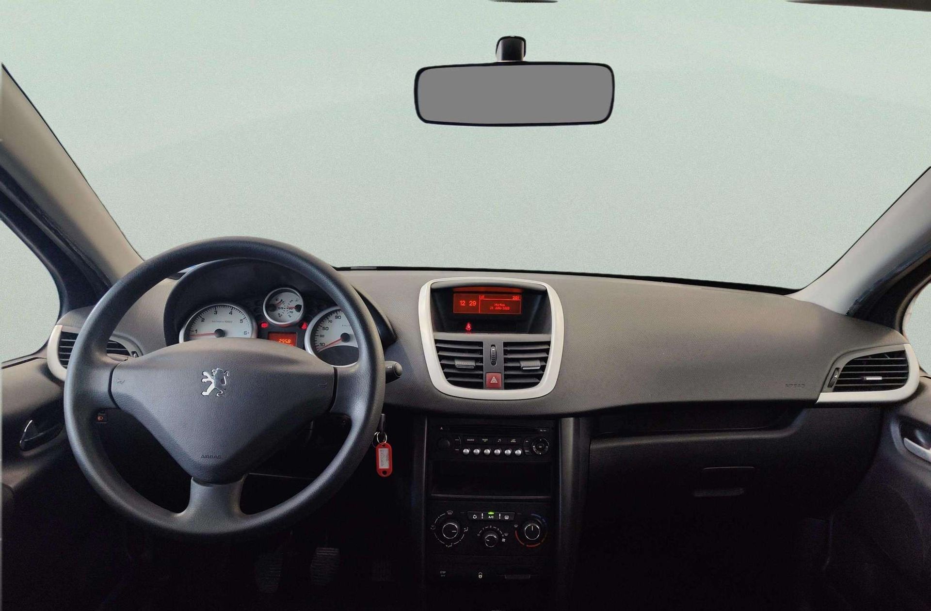 Peugeot 207 1.4 VTi 16v Confort - foto 6